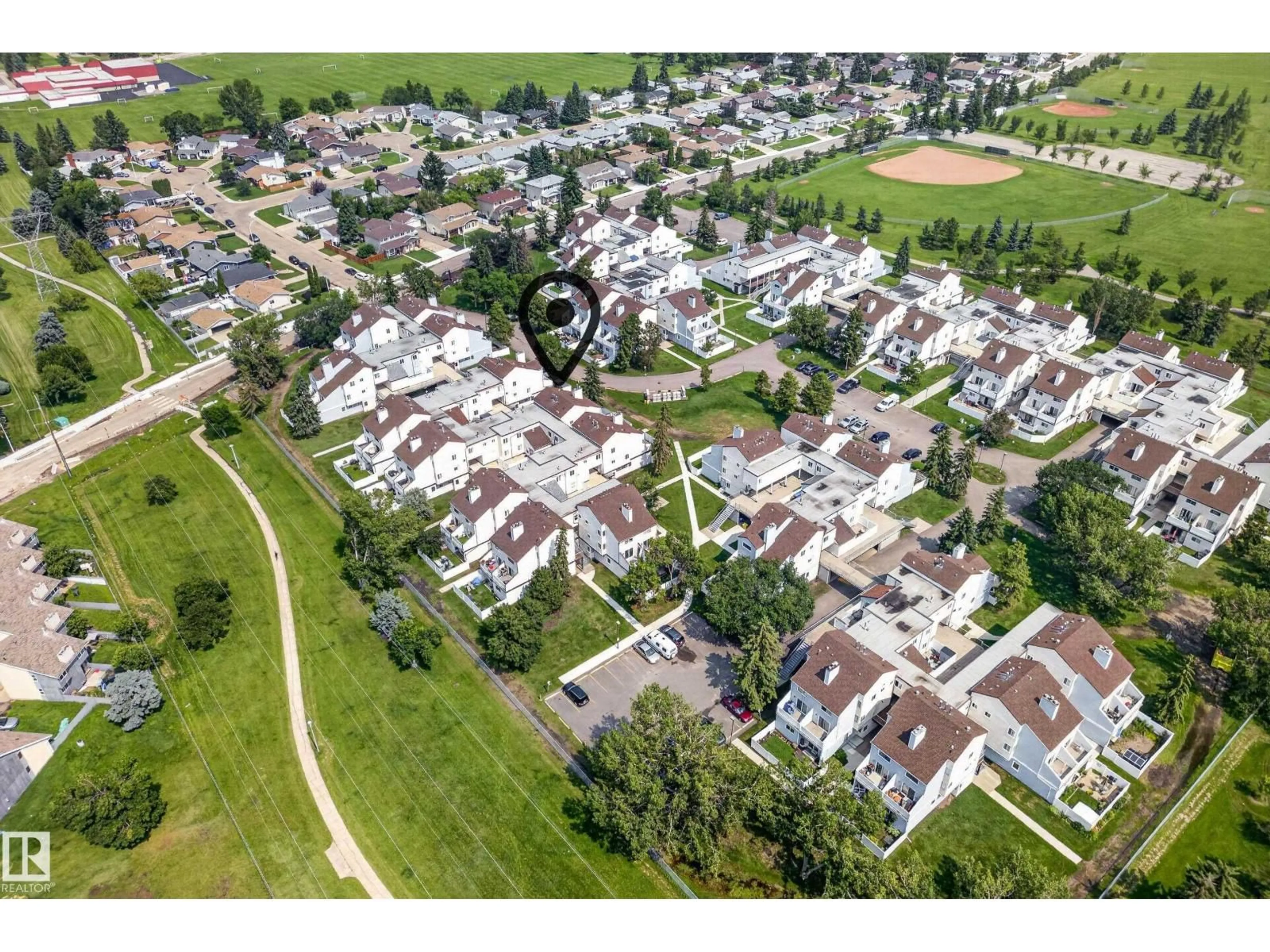 A pic from outside/outdoor area/front of a property/back of a property/a pic from drone, street for 247 LANCASTER TC, Edmonton Alberta T5X5T5
