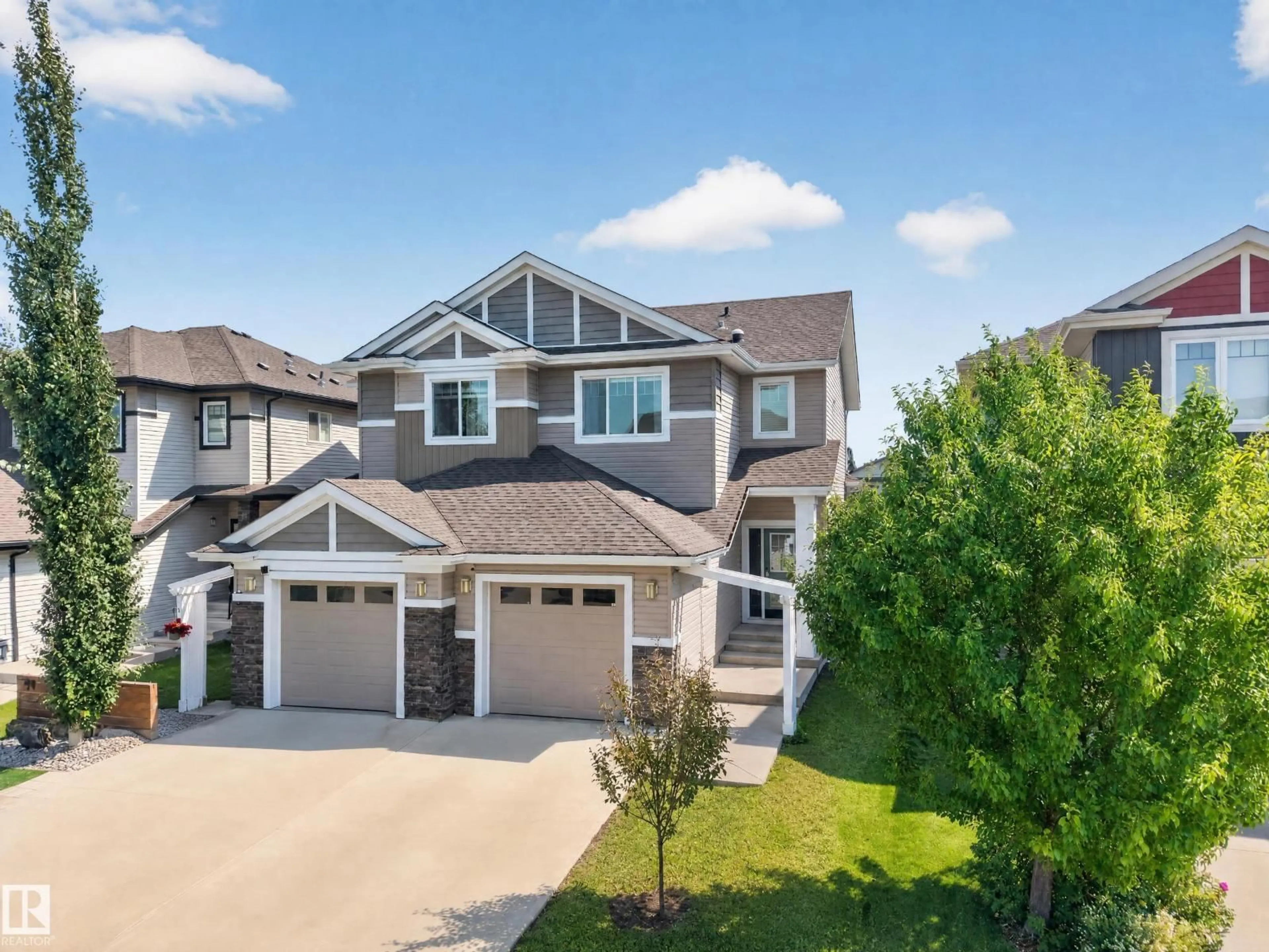 A pic from outside/outdoor area/front of a property/back of a property/a pic from drone, street for 89 SANDALWOOD PLACE, Leduc Alberta T9E1C4