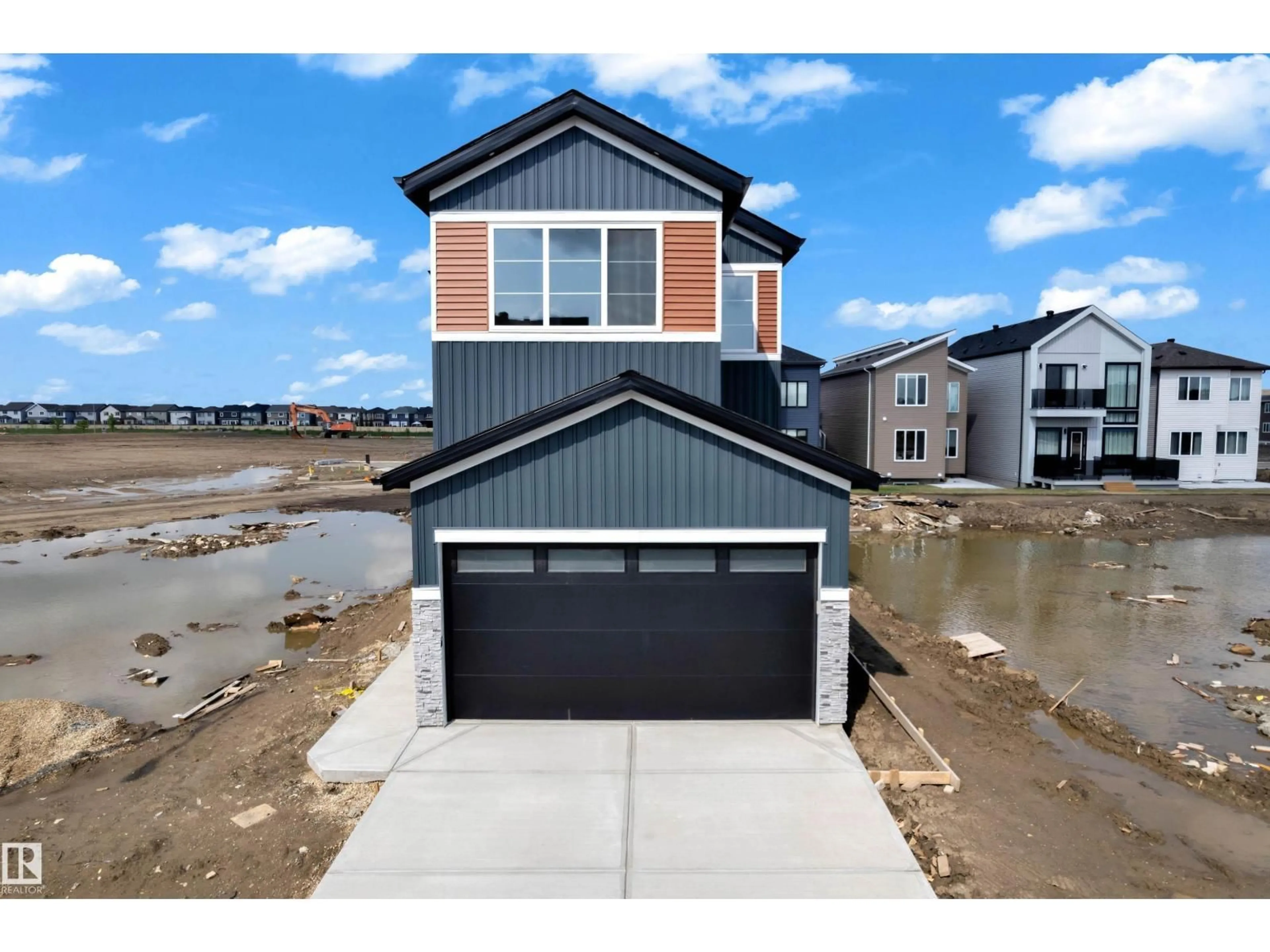 Indoor garage for SW - 1912 48 ST, Edmonton Alberta T6X3N3