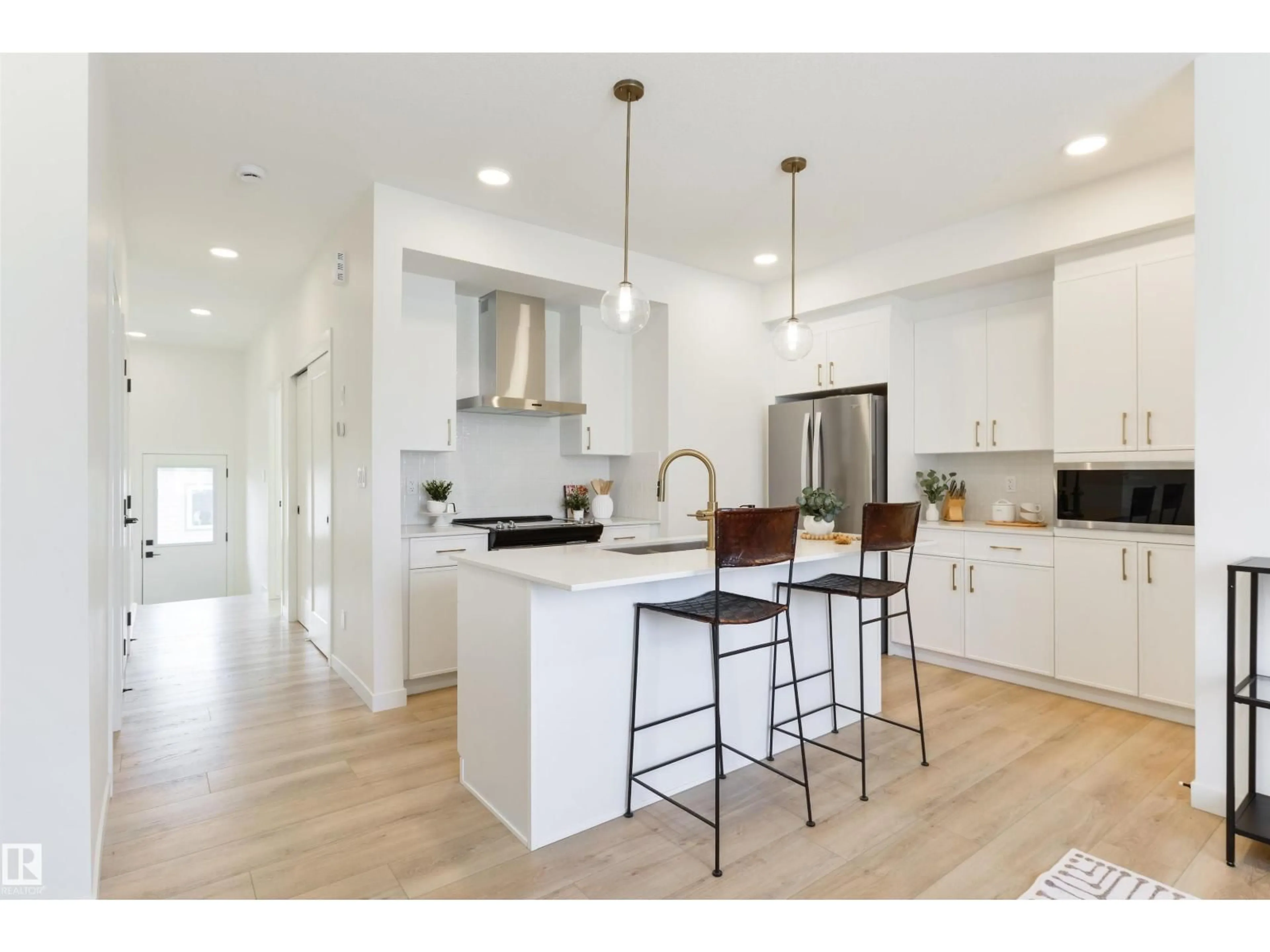 Open concept kitchen, unknown for 323 RANKIN DR, St. Albert Alberta T8N8C7