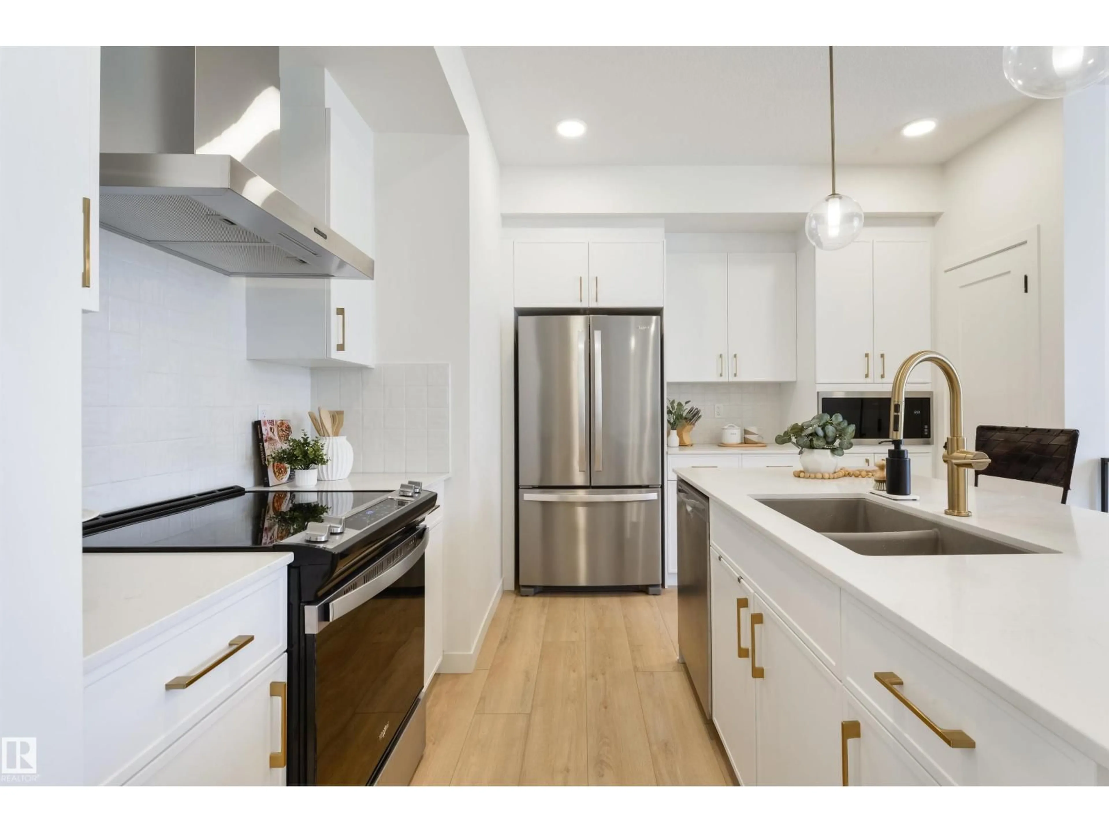 Open concept kitchen, unknown for 323 RANKIN DR, St. Albert Alberta T8N8C7