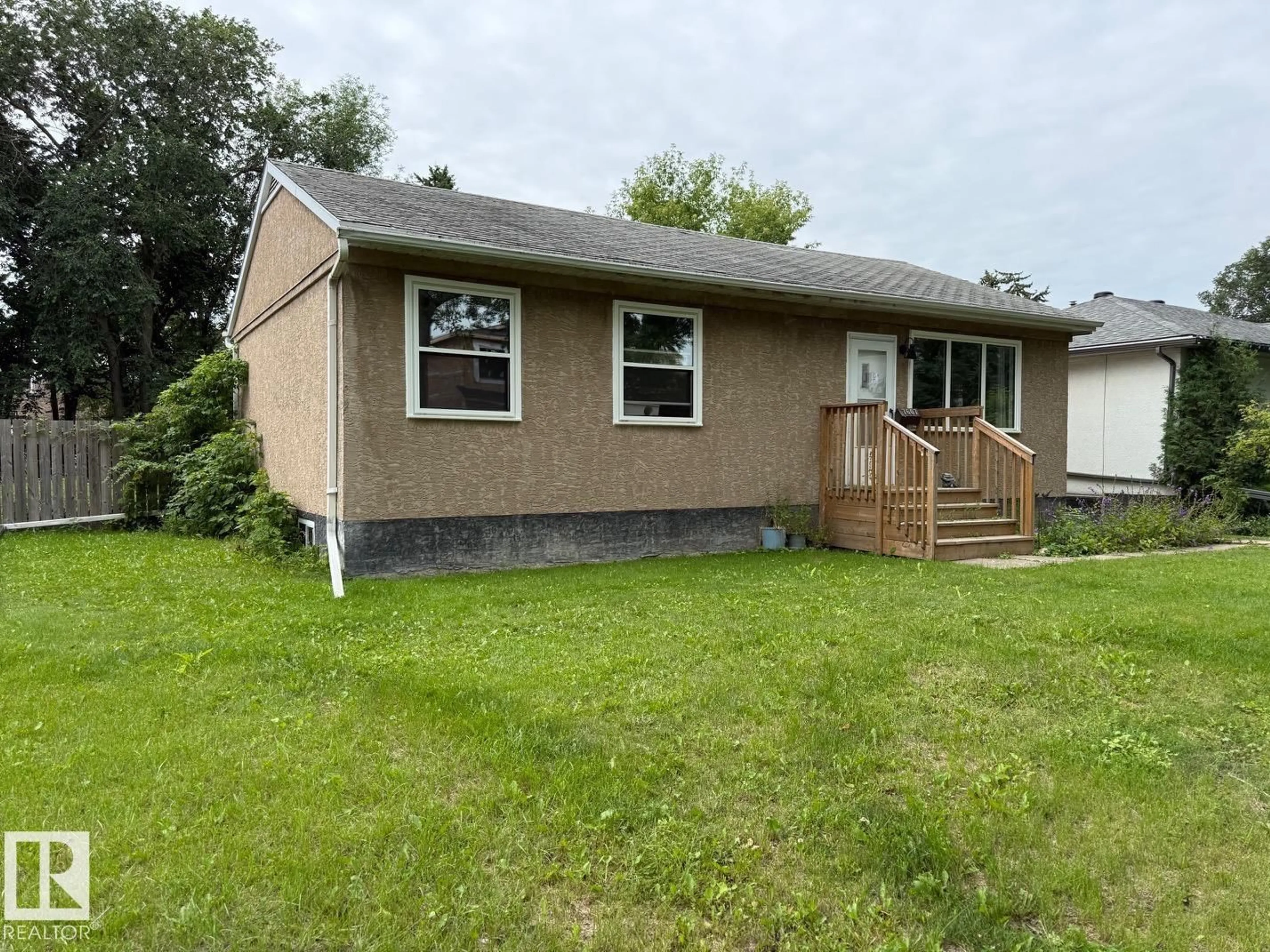 Unknown for 7607 83 AV, Edmonton Alberta T6C1A2