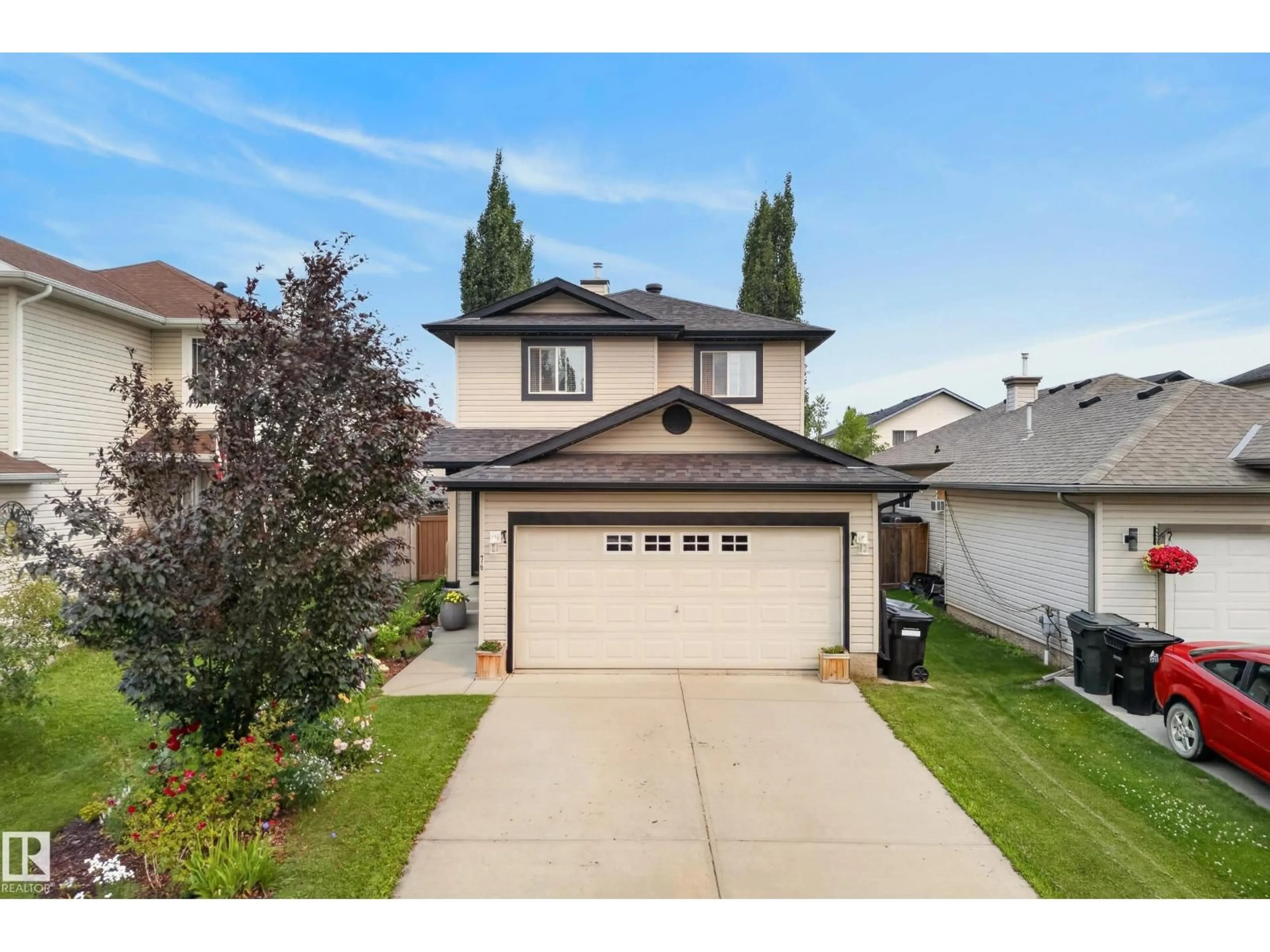 Home with vinyl exterior material, street for 76 LEYLAND WY, Spruce Grove Alberta T7X4P2
