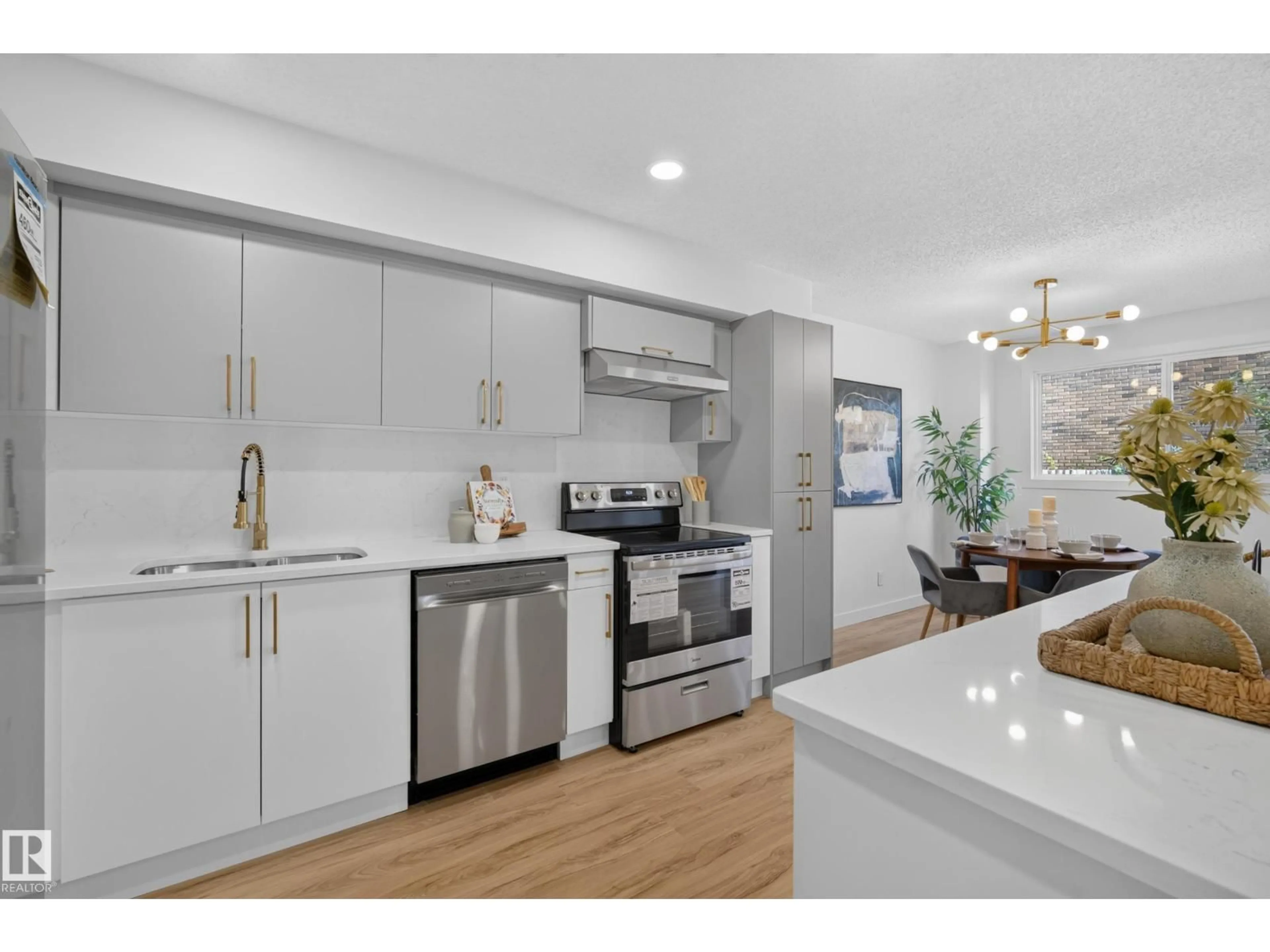 Open concept kitchen, unknown for 3320 130A AV AV, Edmonton Alberta T5A3K3