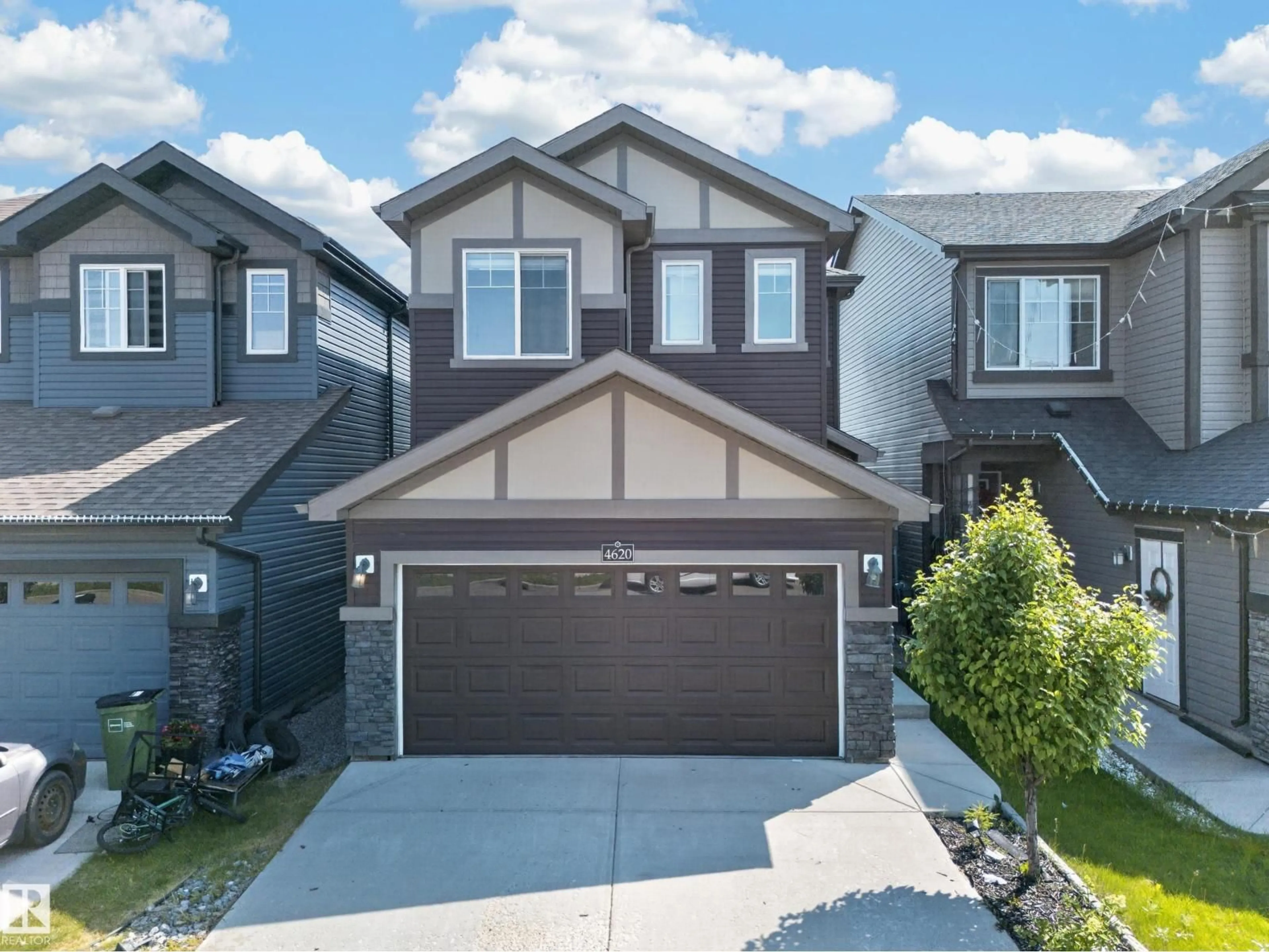 Home with vinyl exterior material, street for 4620 ALWOOD WY, Edmonton Alberta T6W3A4