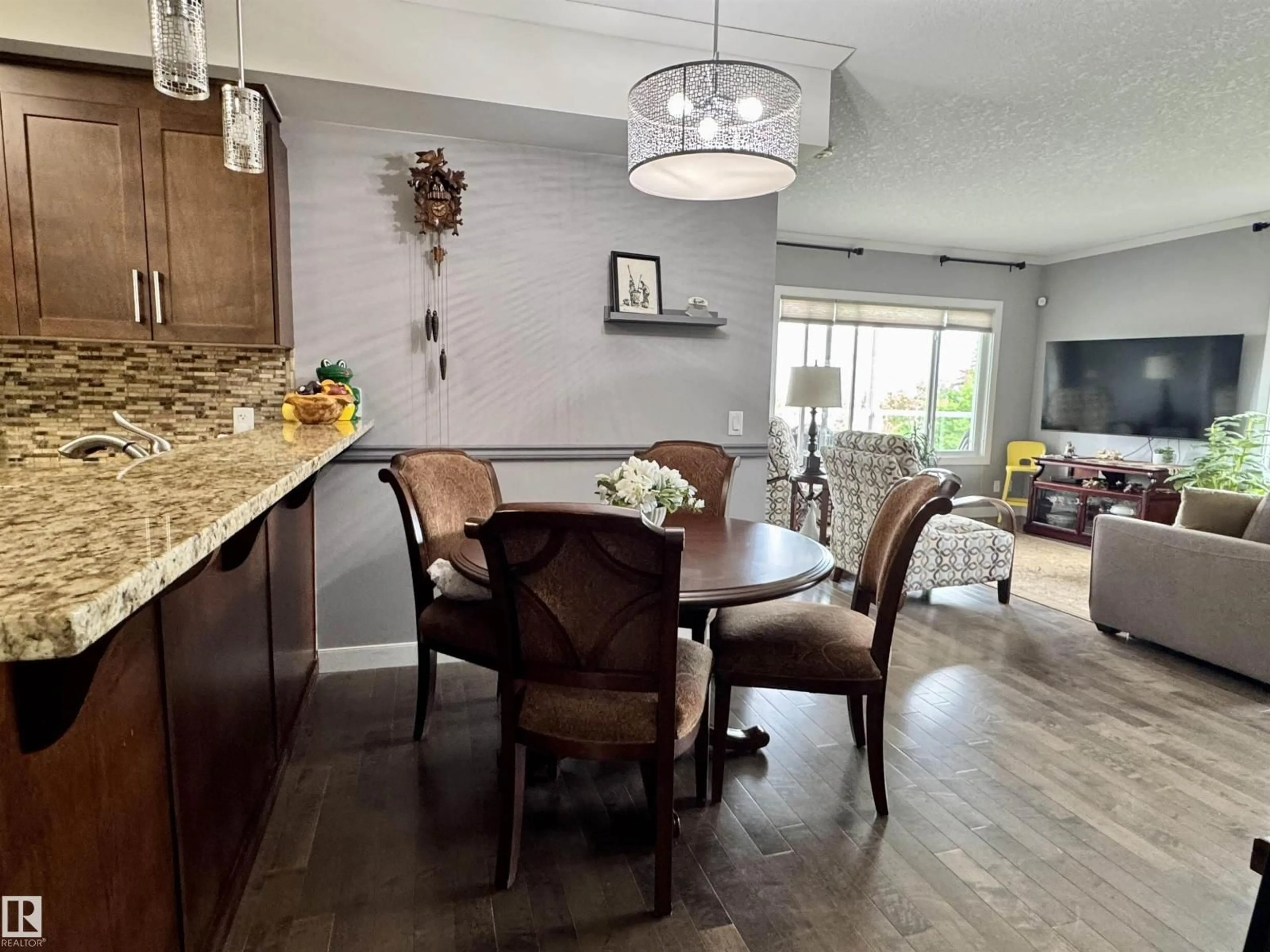 Open concept kitchen, unknown for #304 - 100 CRYSTAL LN, Sherwood Park Alberta T8H0P2