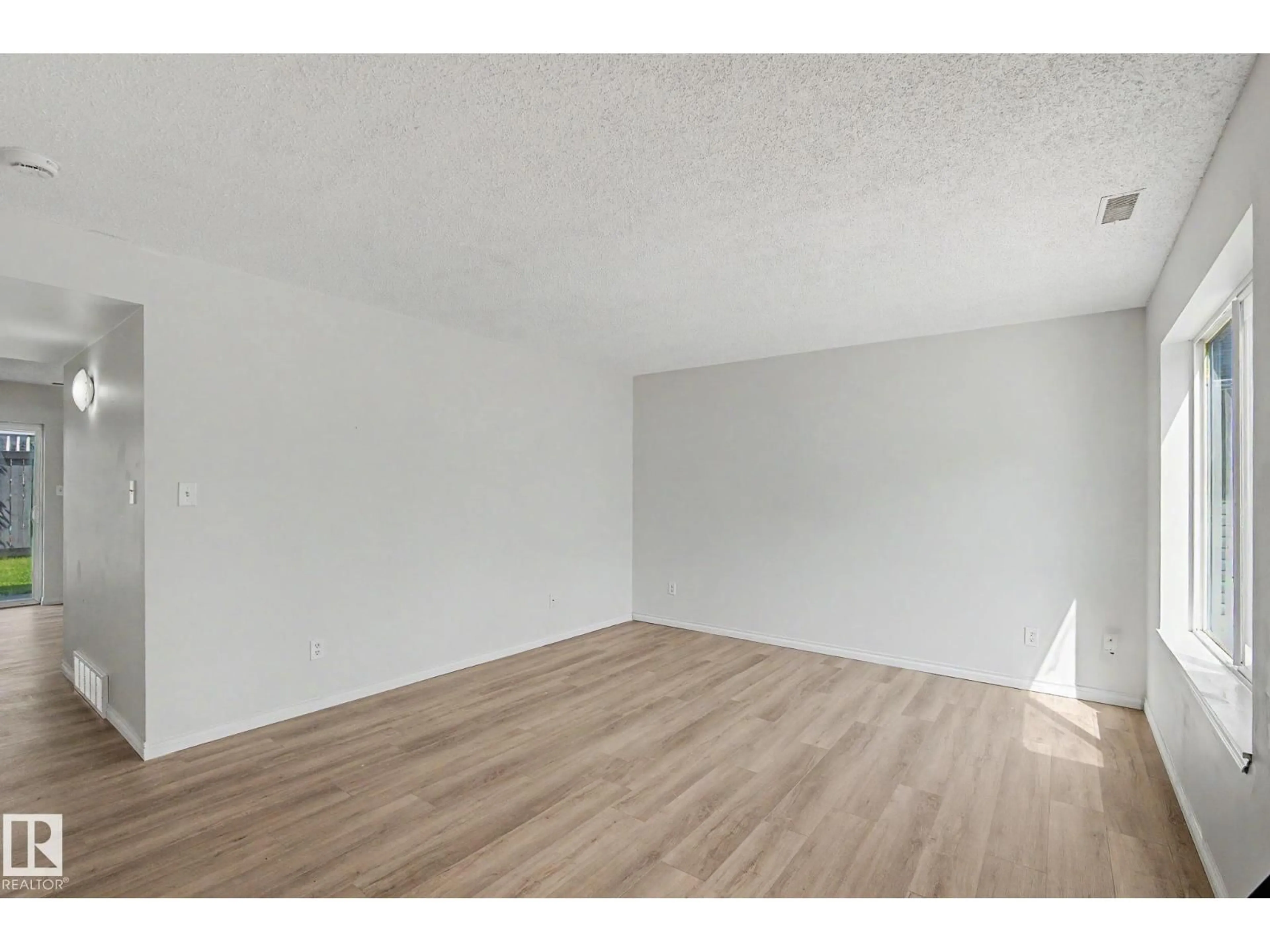 A pic of a room for 152 180 BRIDGEPORT BV, Leduc Alberta T9E8S1