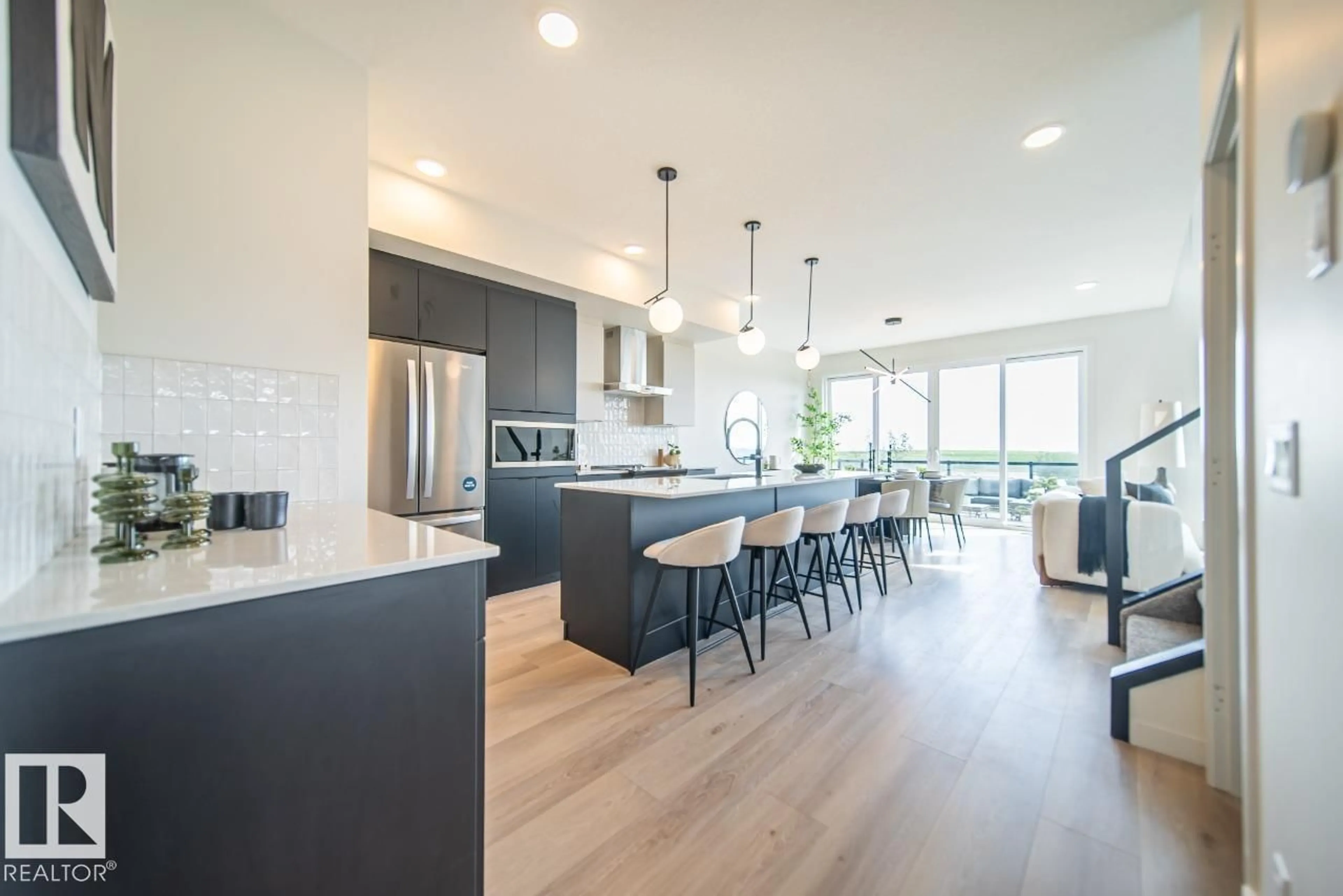 Open concept kitchen, unknown for 196 DEVONSHIRE DR, Sherwood Park Alberta T8B0G5