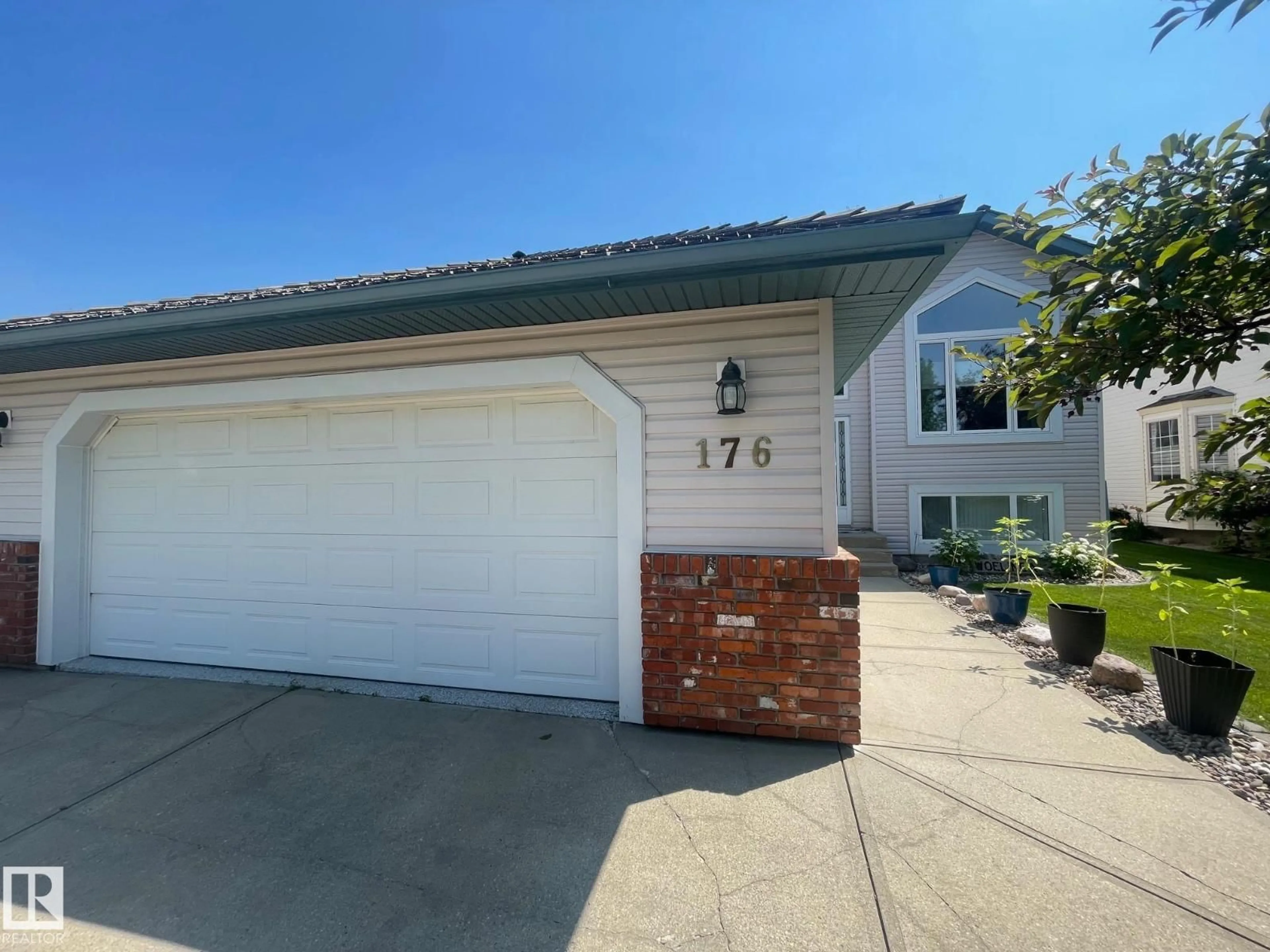 Unknown for 176 HIGHLAND WY, Sherwood Park Alberta T8A5R2