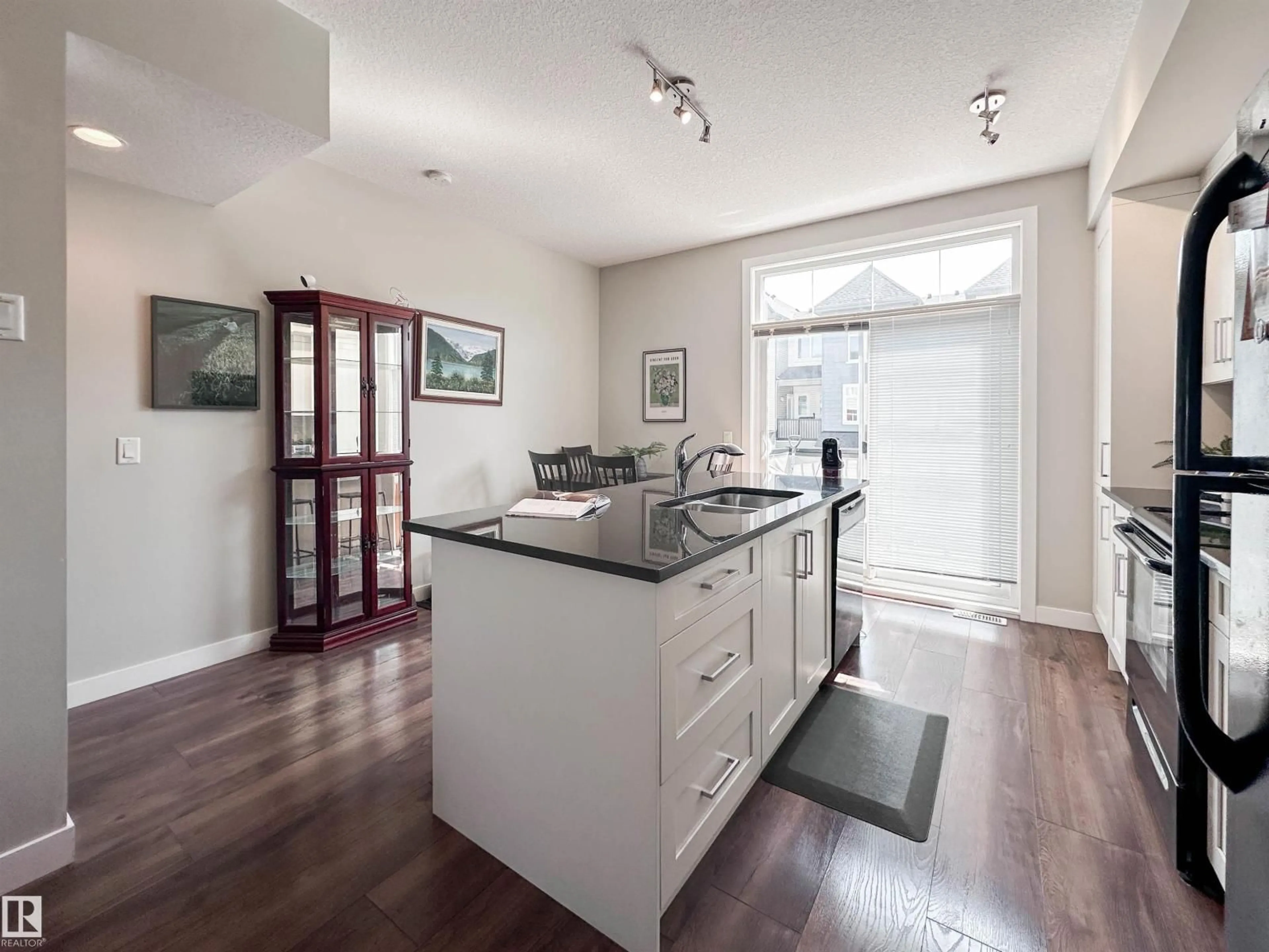 Open concept kitchen, unknown for 600 - 89 BELLEROSE DR, St. Albert Alberta T8N7T5