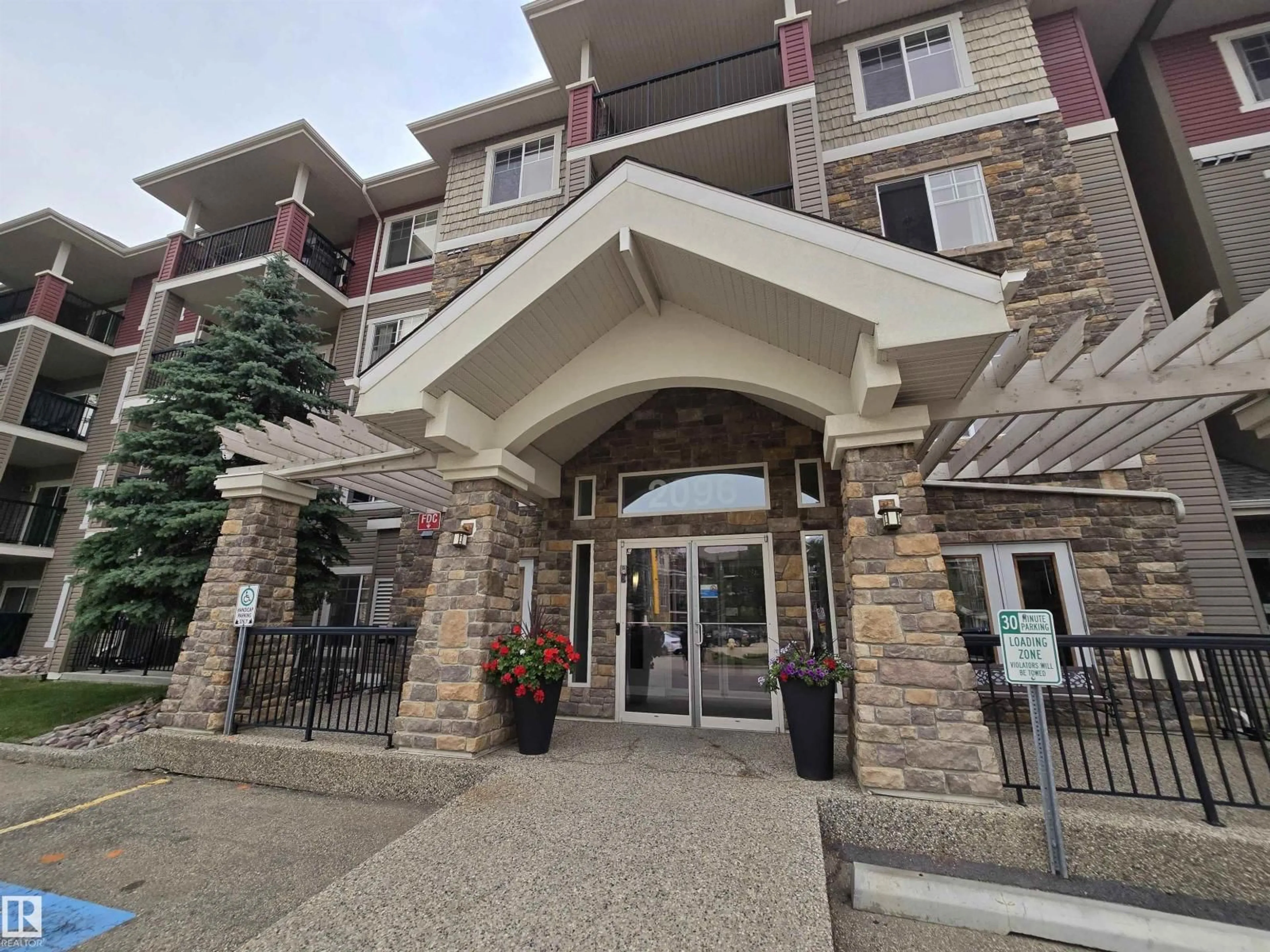 Indoor foyer for #337 - 2096 BLACKMUD CREEK DR, Edmonton Alberta T6W0G1
