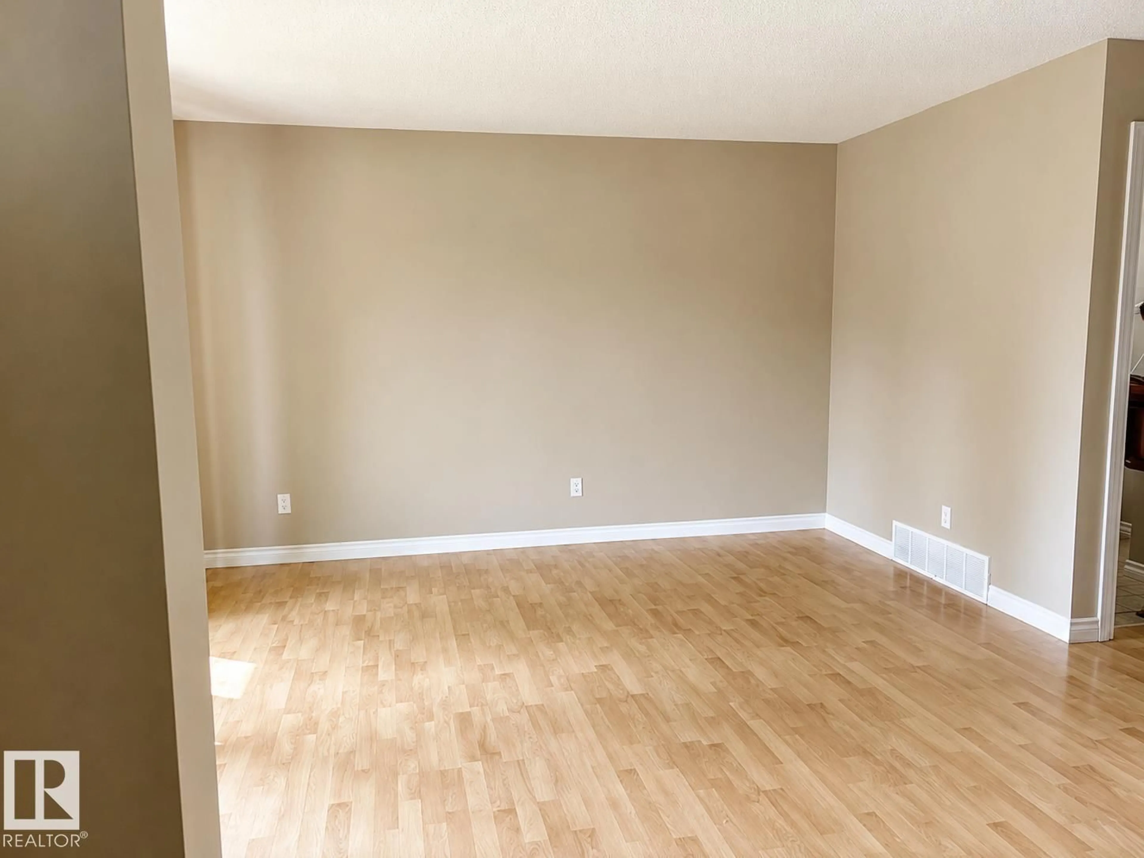 A pic of a room for 229 19 ST, Cold Lake Alberta T9M1B7