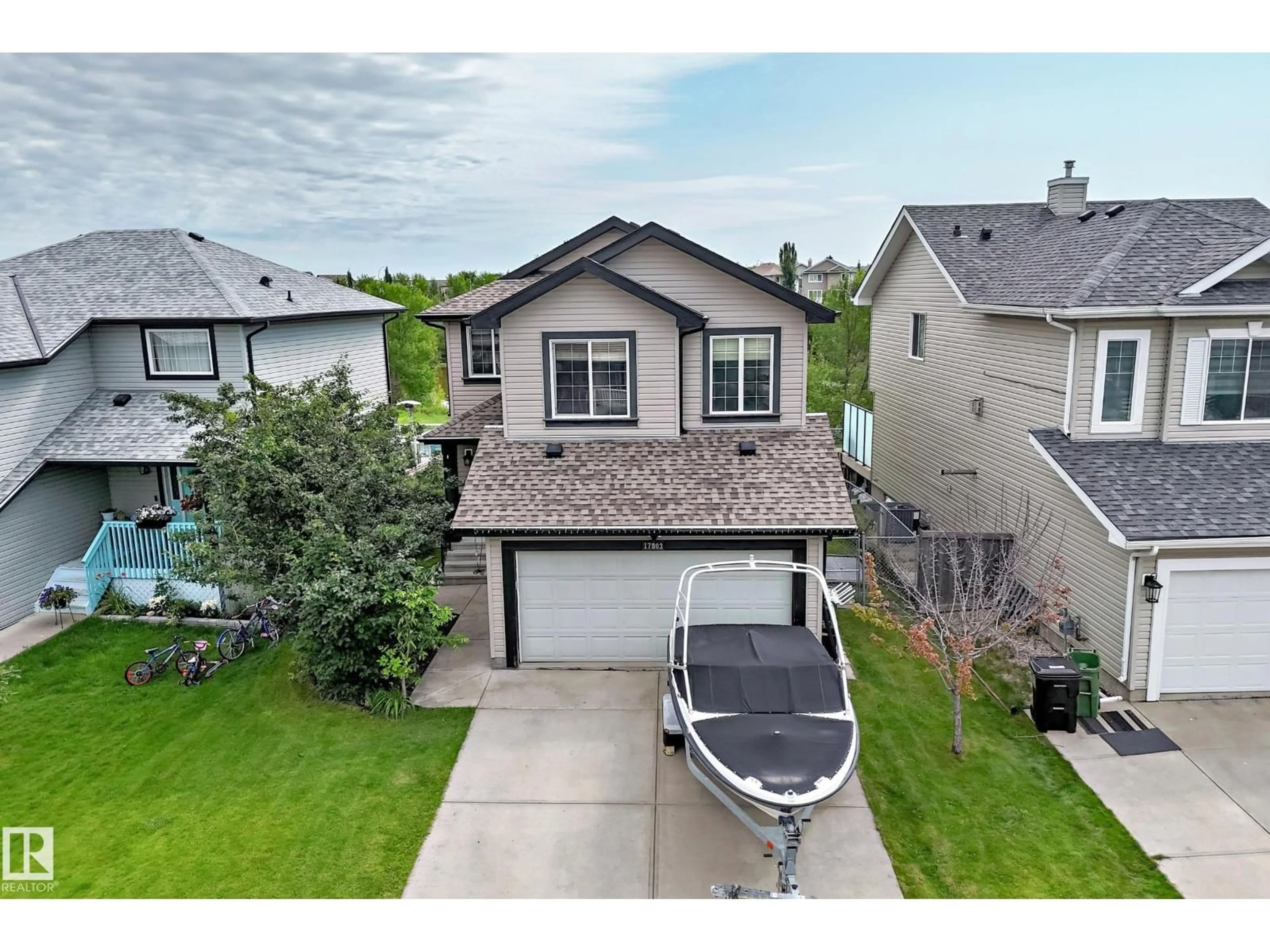 A pic from outside/outdoor area/front of a property/back of a property/a pic from drone, street for NW - 17803 89 ST, Edmonton Alberta T5Z0A6