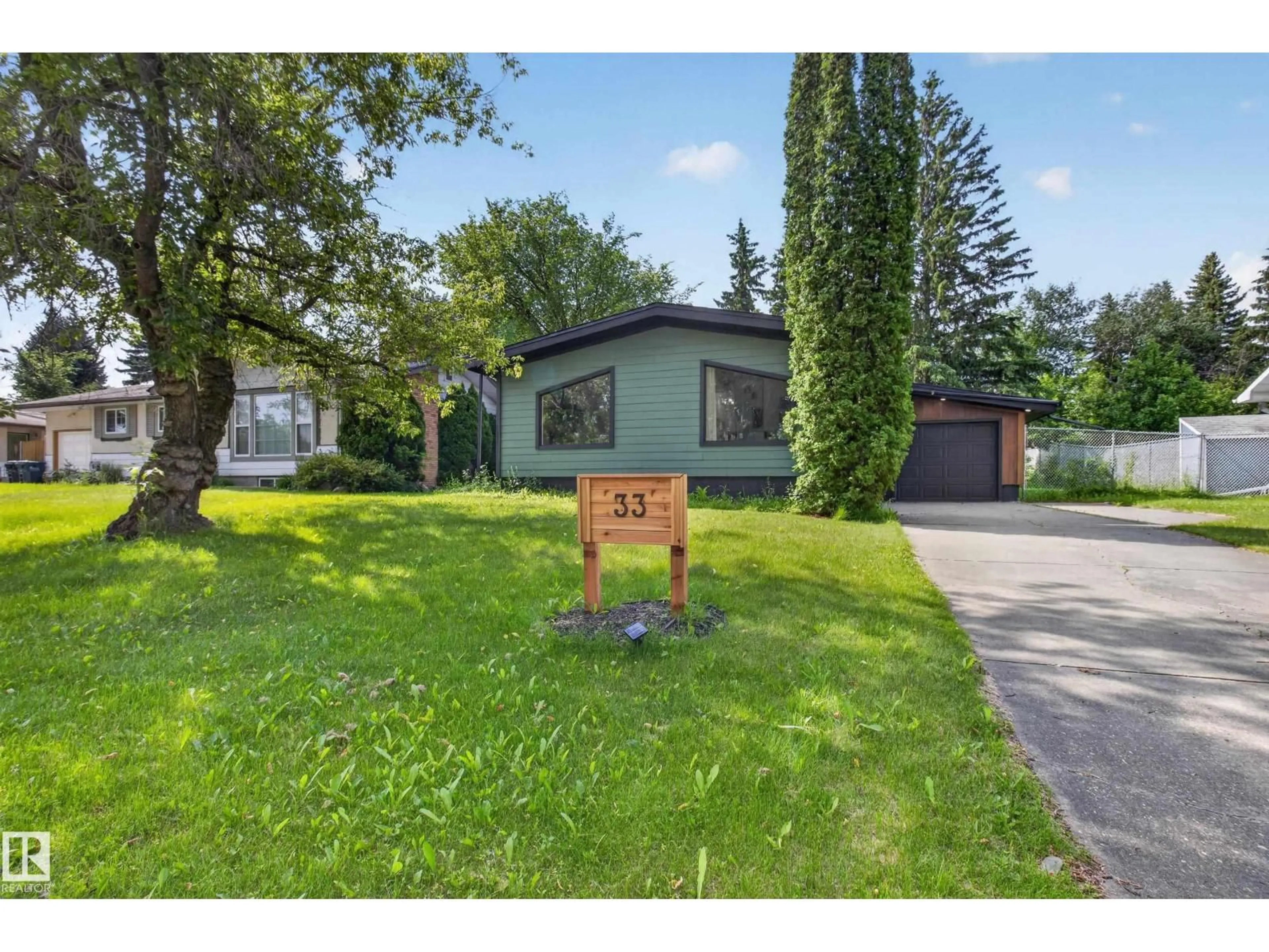 Unknown for 33 HAZEL ST, Sherwood Park Alberta T8H1H7