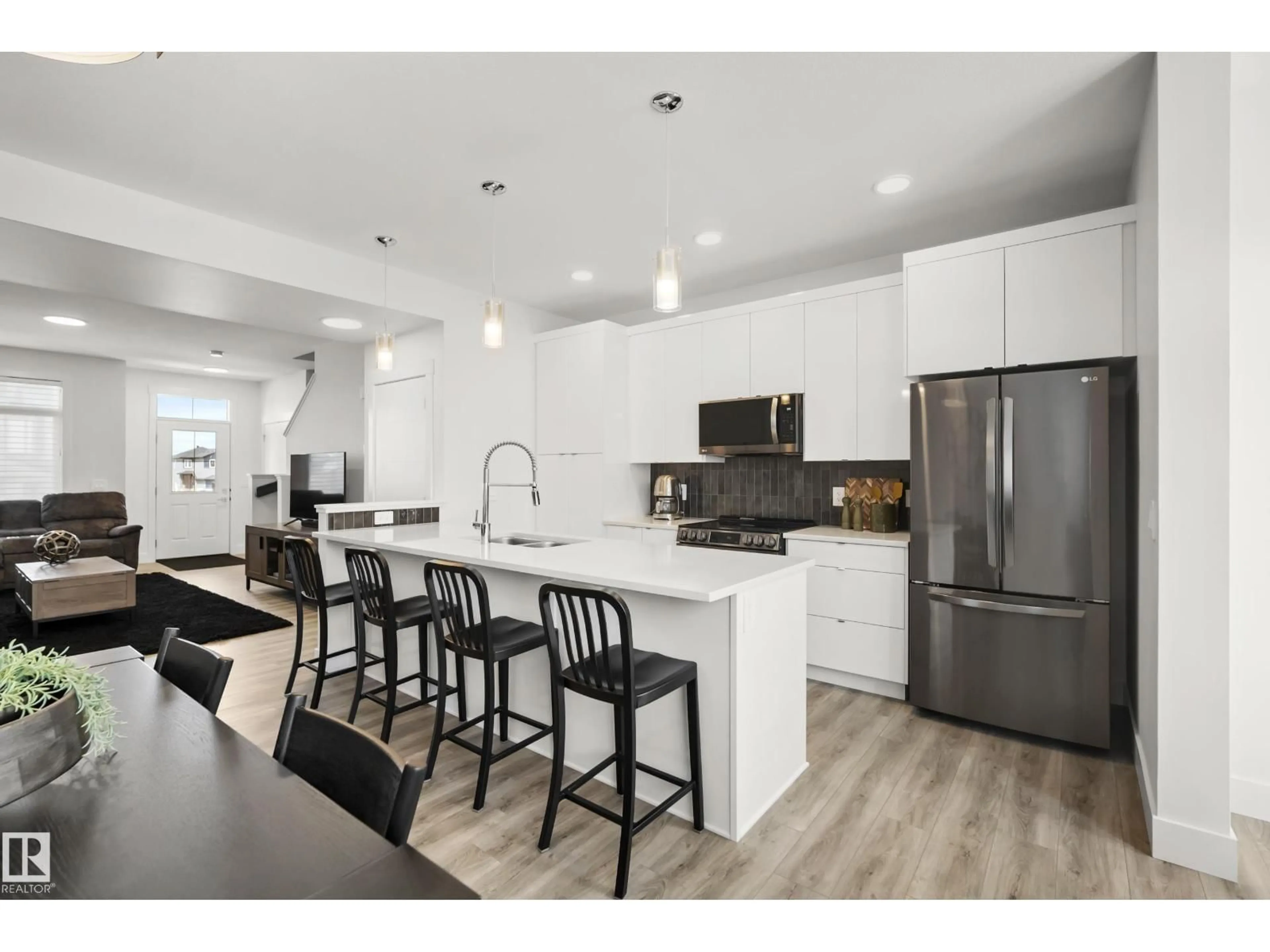 Open concept kitchen, unknown for 175 KINGLET BV, Edmonton Alberta T5S0S6