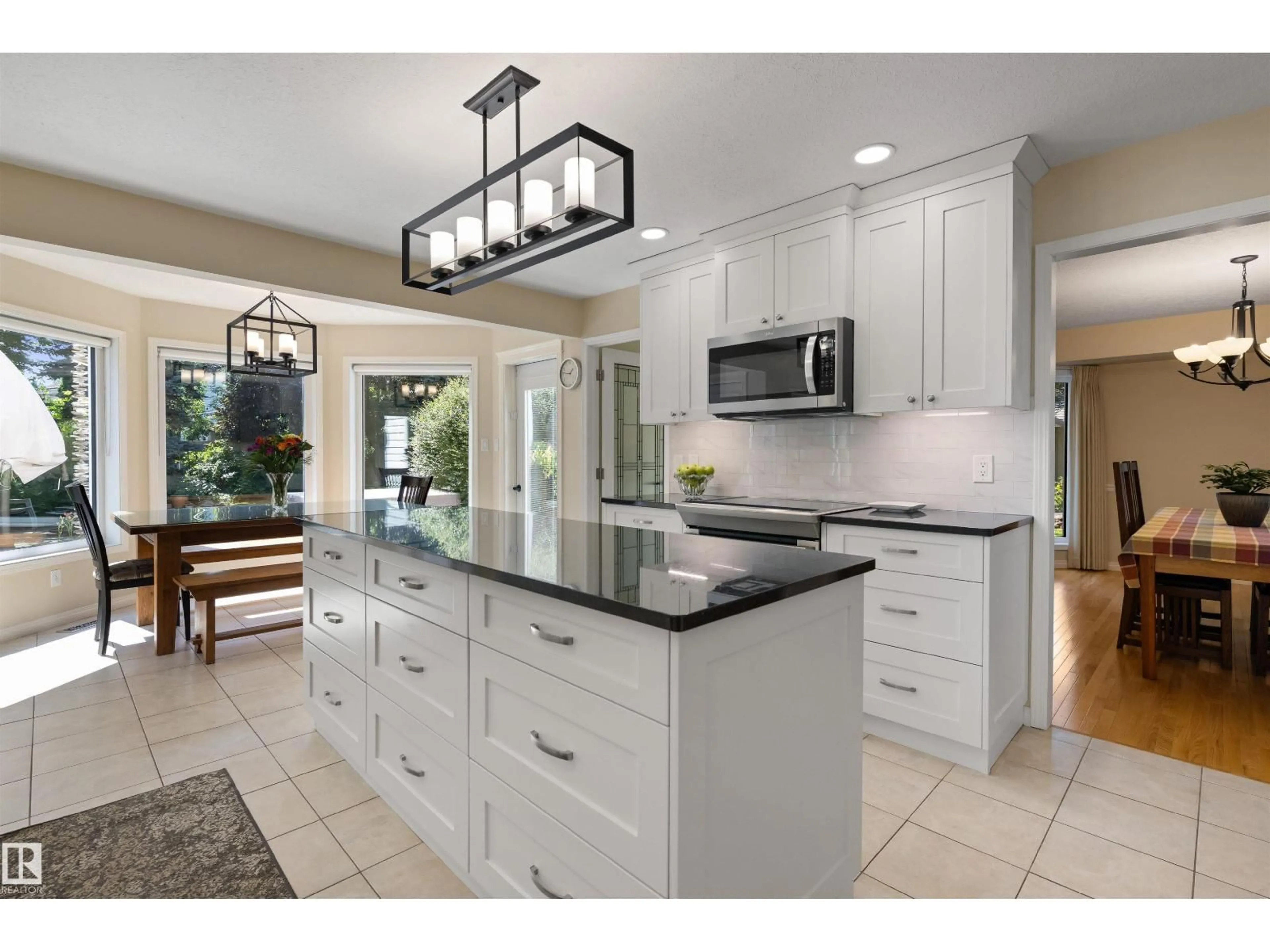 Open concept kitchen, ceramic/tile floor for 26 EASTBOURNE CL, St. Albert Alberta T8N5N5