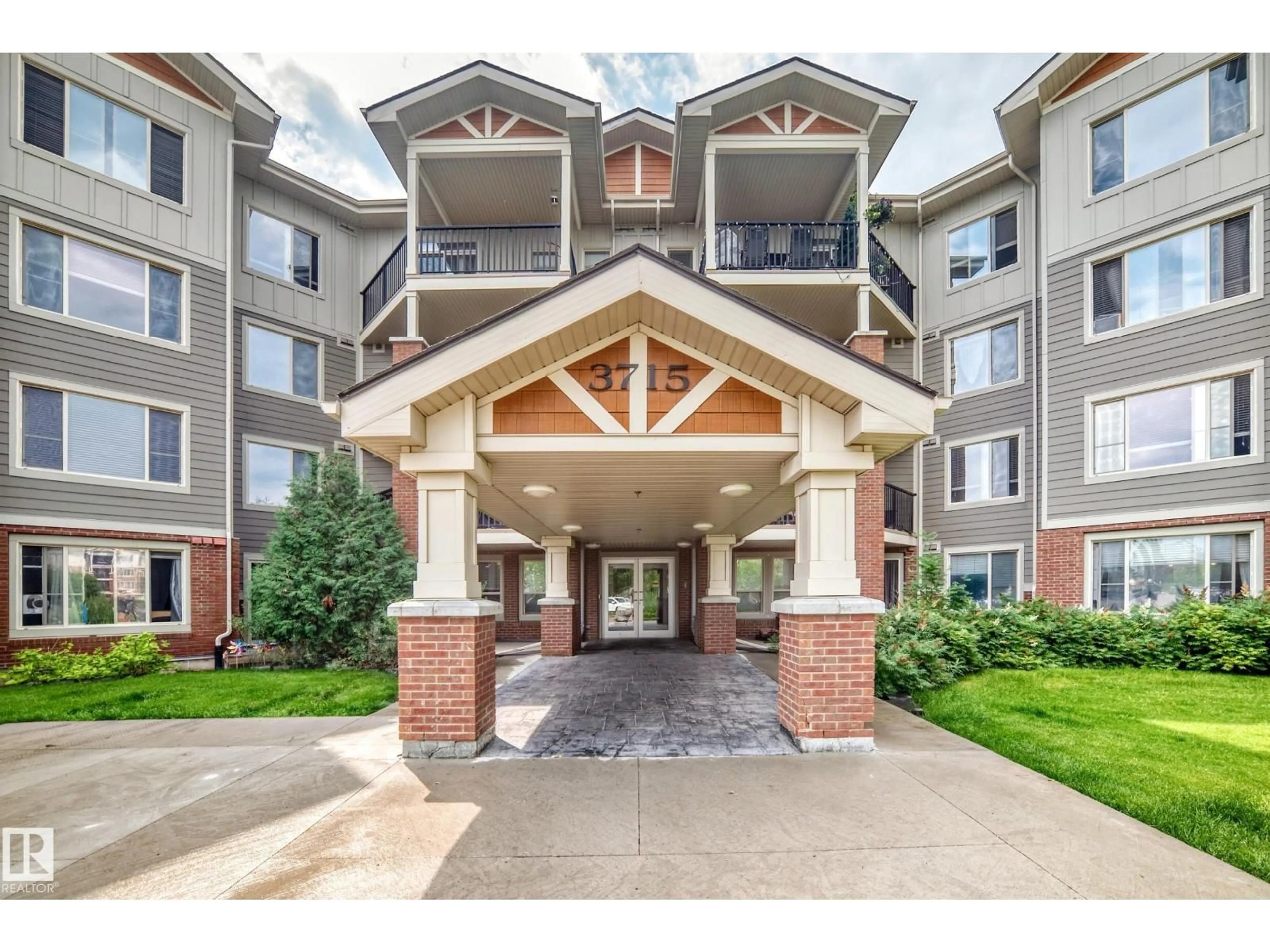 Indoor foyer for 411 - 3715 WHITELAW LN, Edmonton Alberta T6W2C3