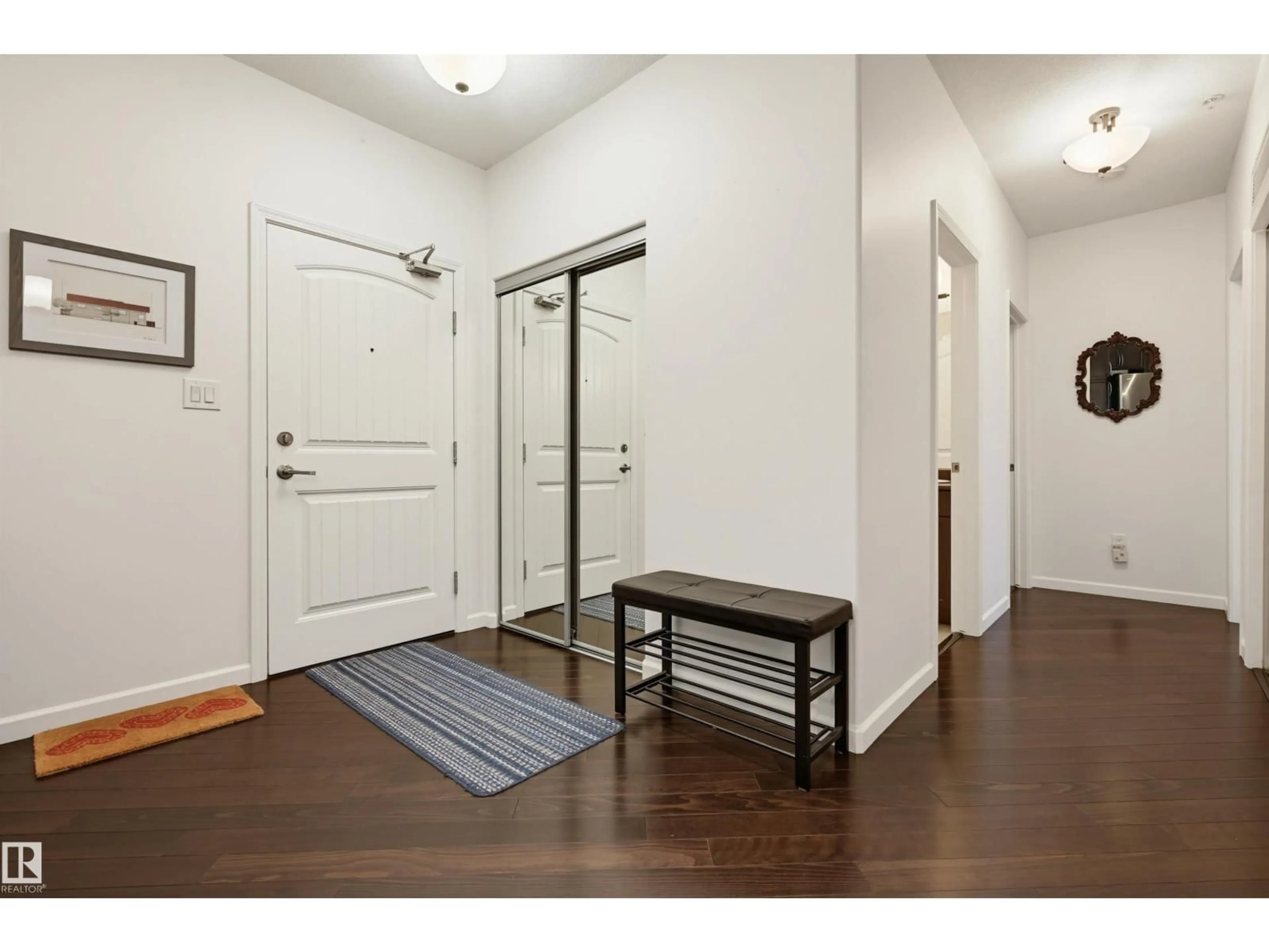 Indoor entryway for 6083 - 110 MAYNARD WY, Edmonton Alberta T6R0S5