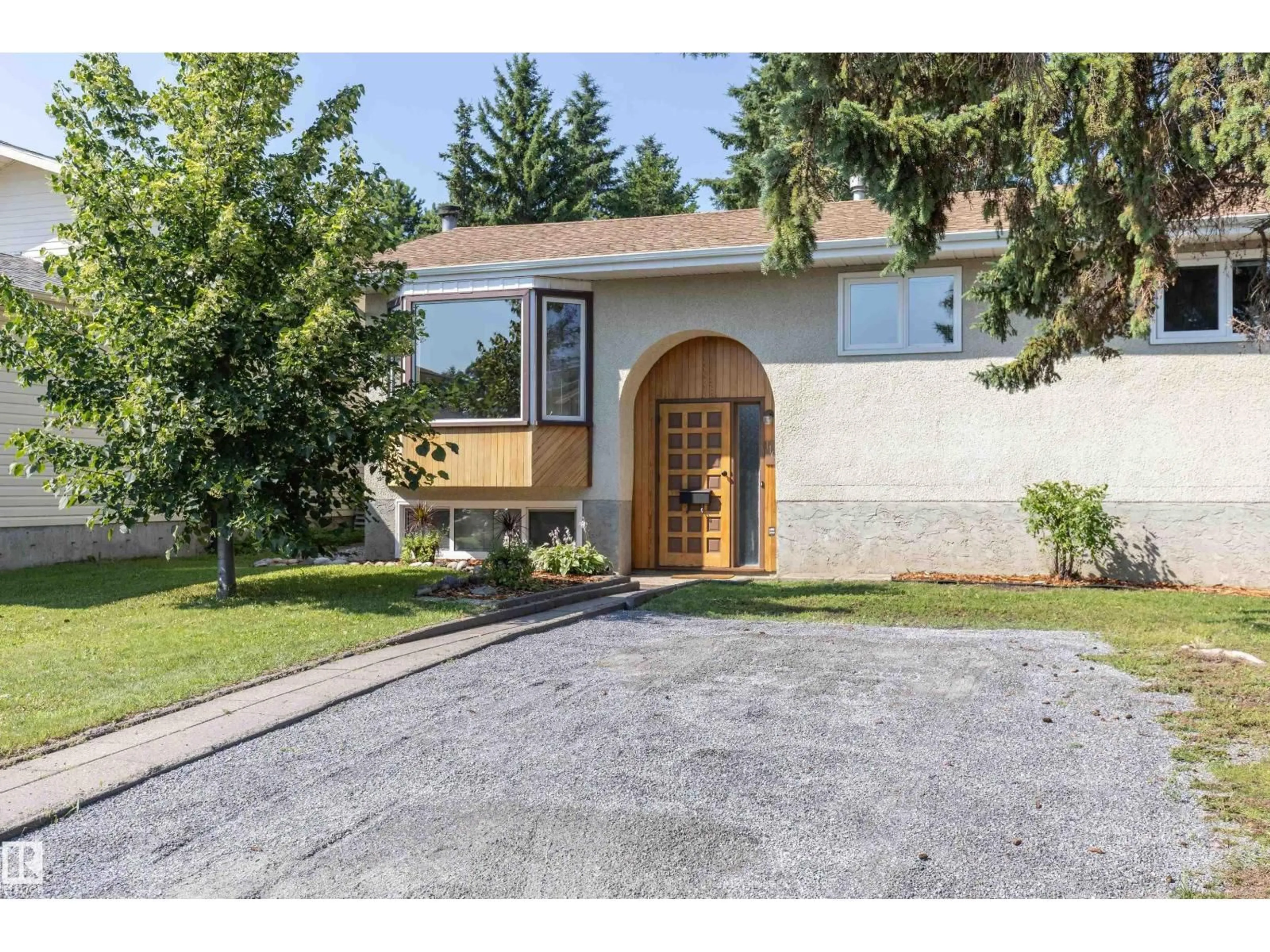 Unknown for 1108 39 ST, Edmonton Alberta T6L2K7