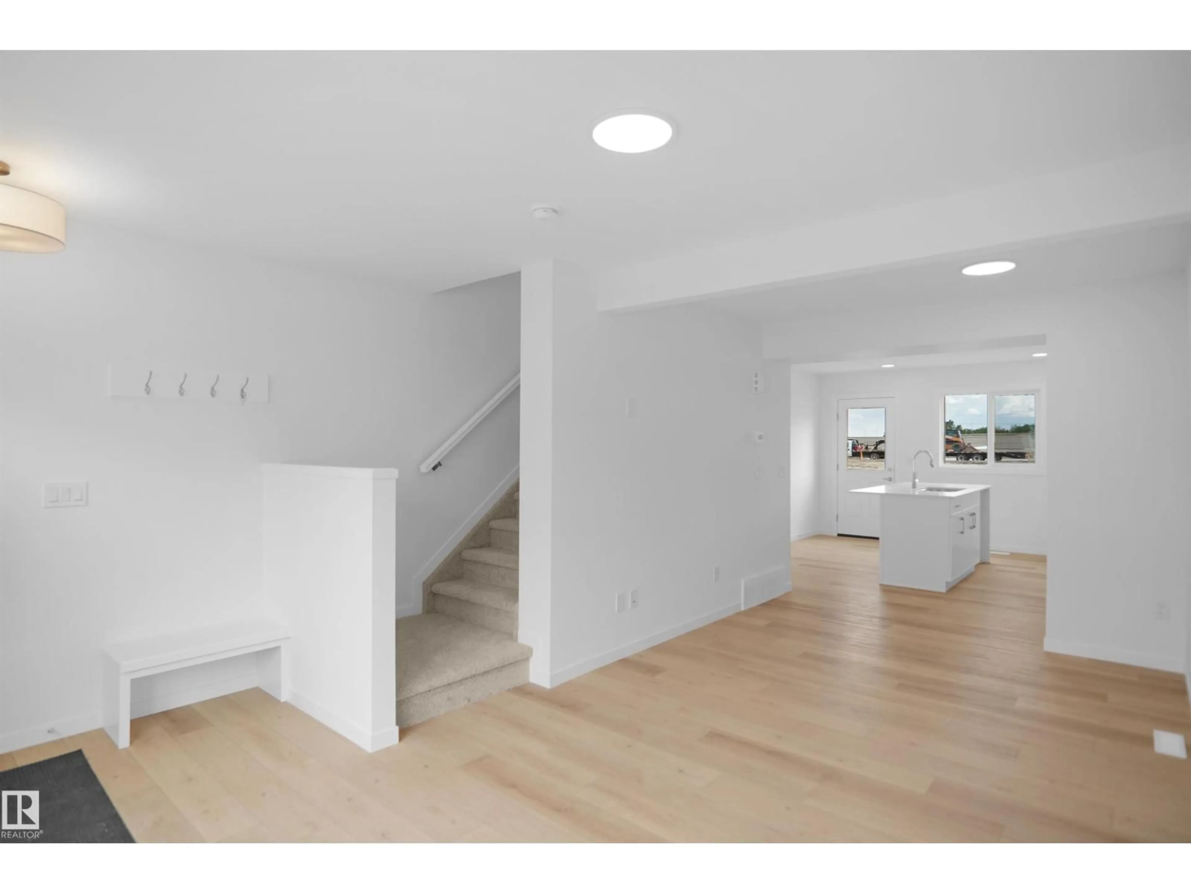 Unknown for 417 ASTER DR, Edmonton Alberta T6T2N8