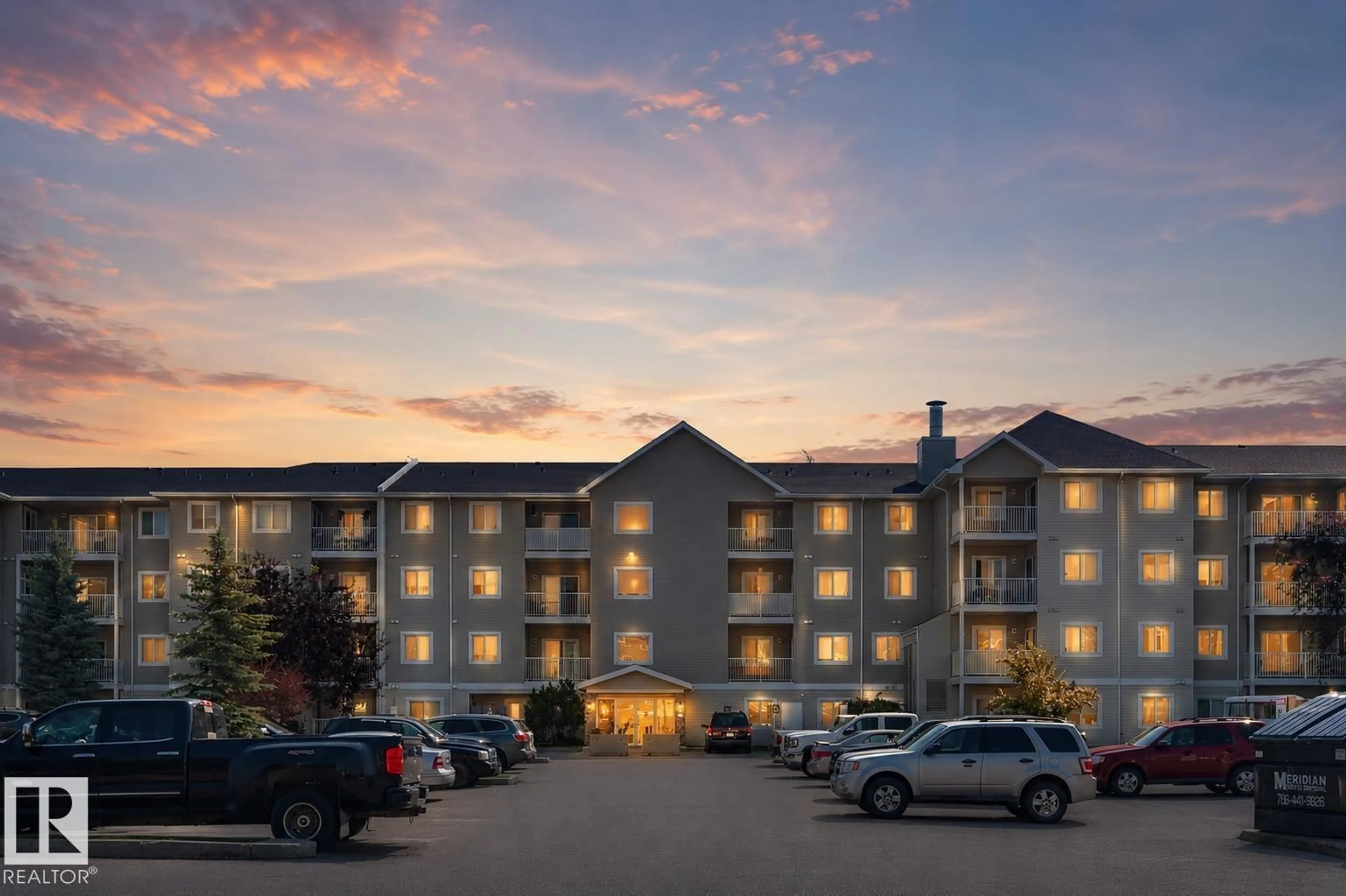 Patio, building for 4309 - 430 33 ST, Stony Plain Alberta T7Z0C4