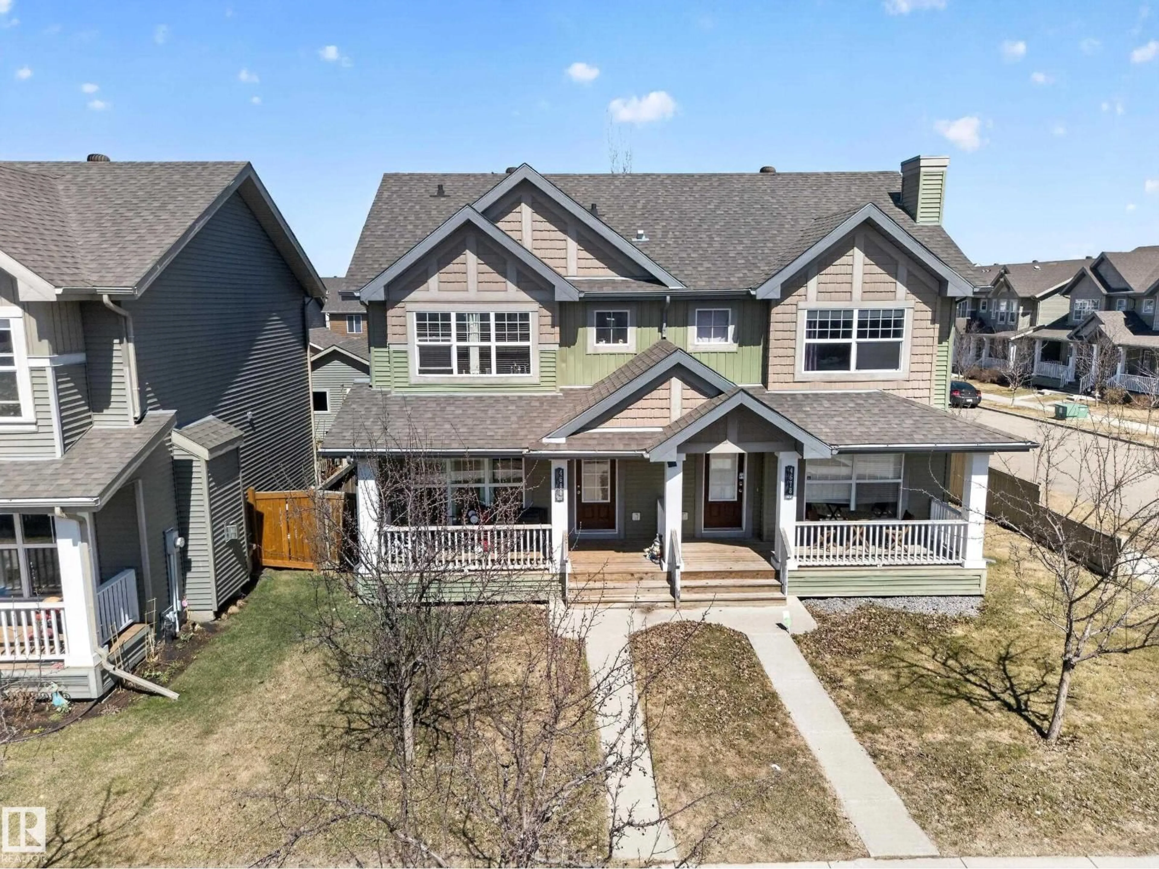 A pic from outside/outdoor area/front of a property/back of a property/a pic from drone, street for SW - 4680 CRABAPPLE RUN RU, Edmonton Alberta T6X0Y8