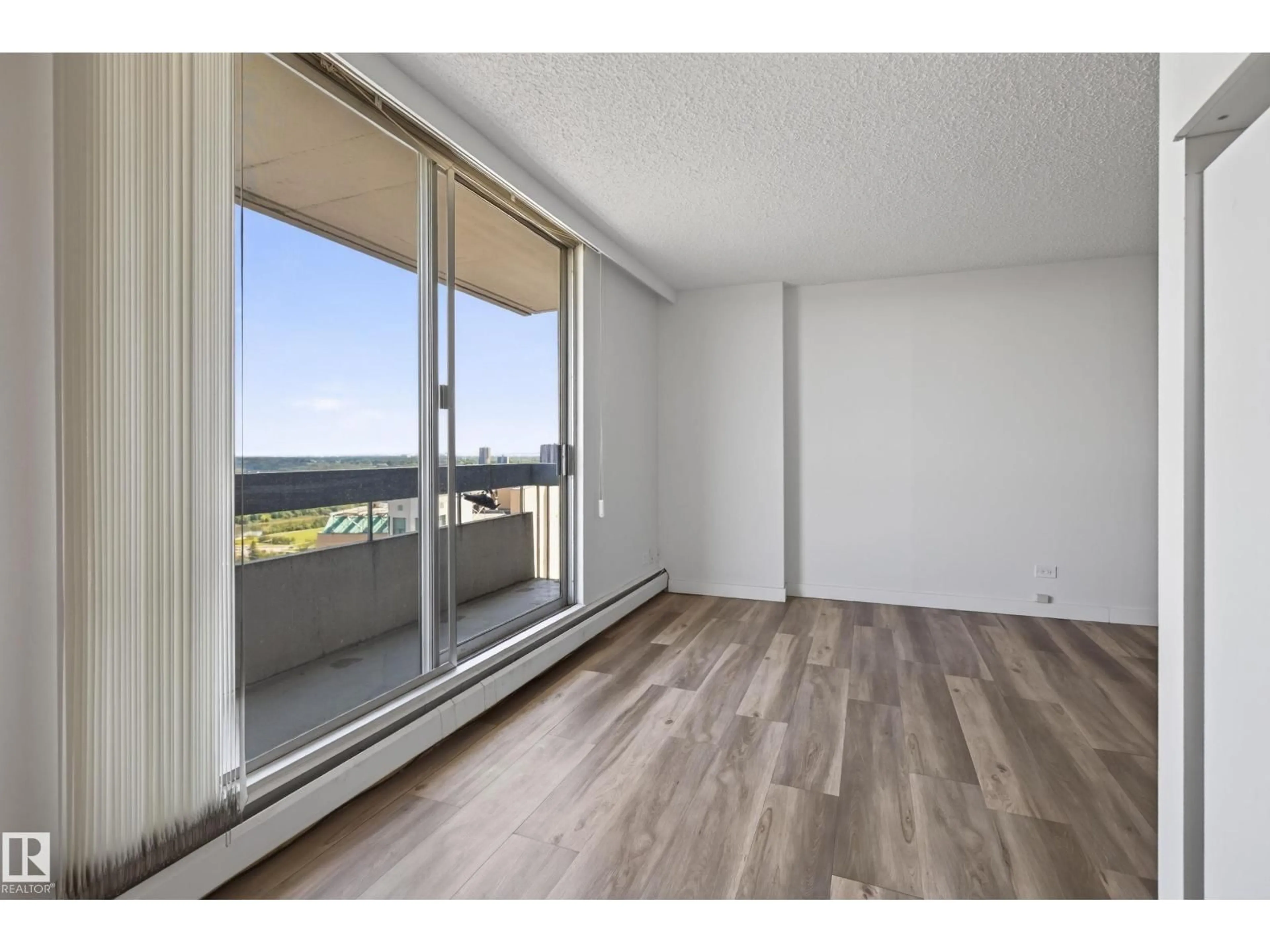 A pic of a room for 1507 SASKATCHEWAN DR, Edmonton Alberta T6E4S6