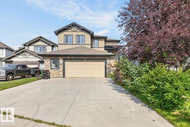 817 SOUTHFORK GR, Leduc 2