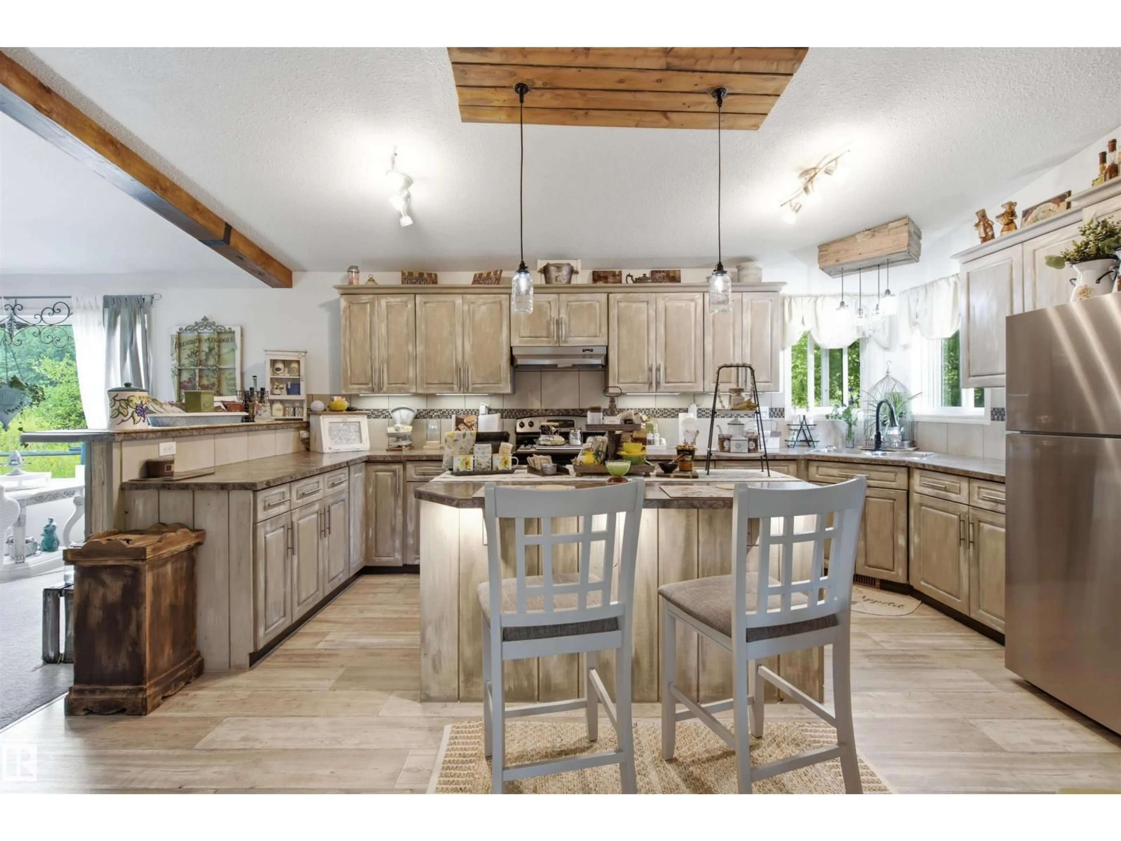 Open concept kitchen, unknown for 59526 - 116 HWY 657, Rural Bonnyville M.D. Alberta T9N2G3
