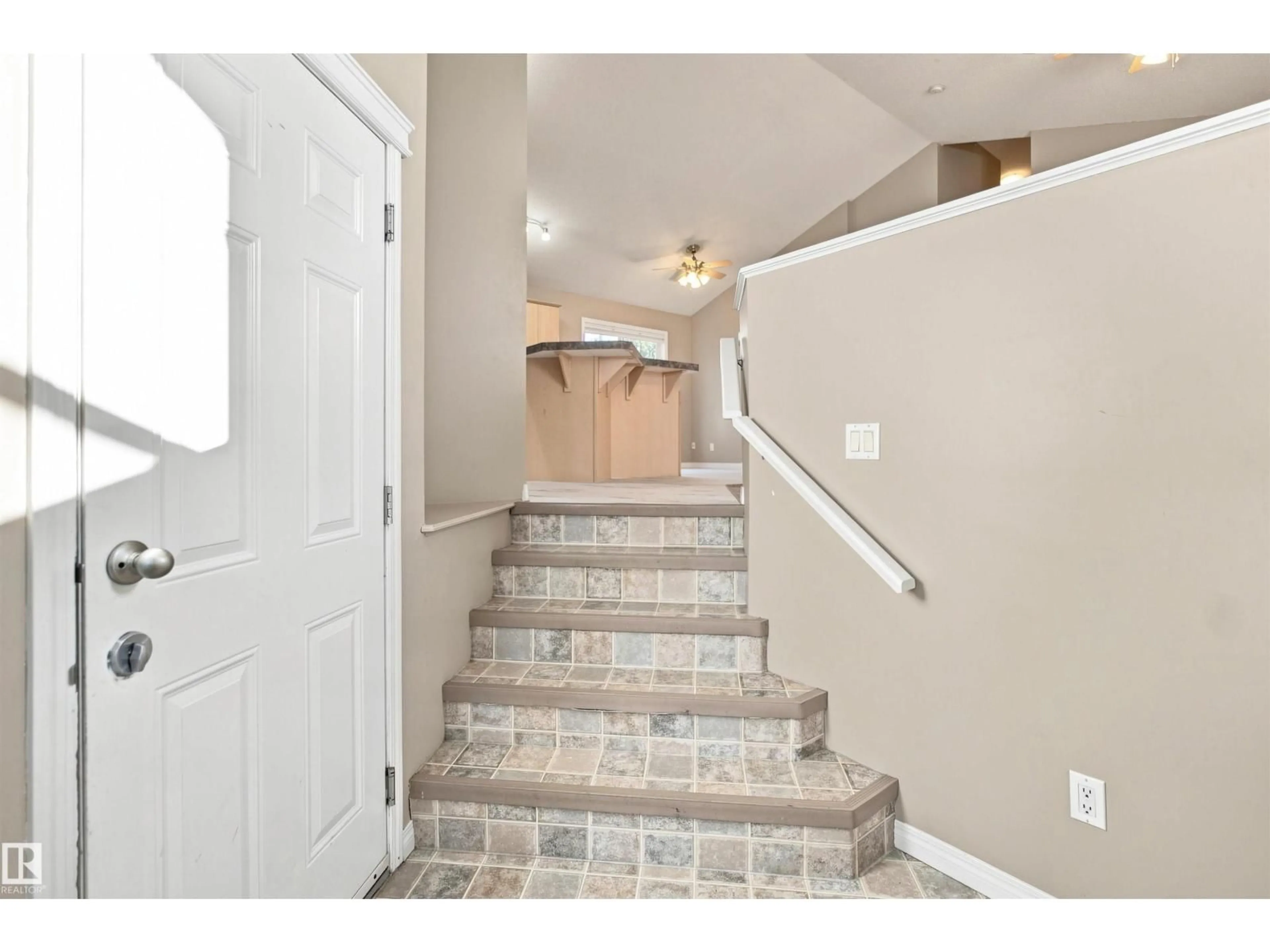 Unknown for 1328 80 ST, Edmonton Alberta T6X1H4