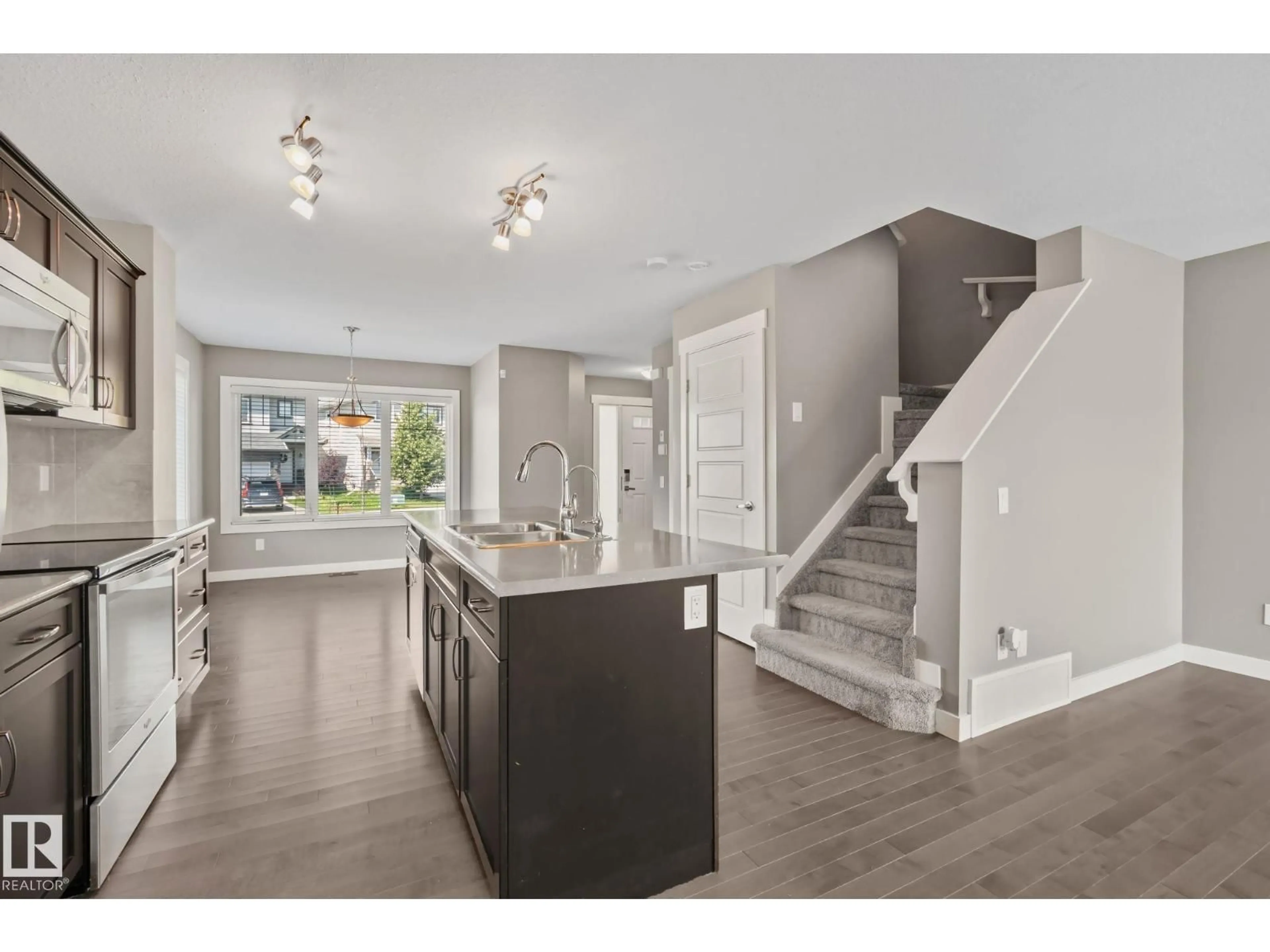 Open concept kitchen, unknown for 16715 40 ST, Edmonton Alberta T5Y0X9