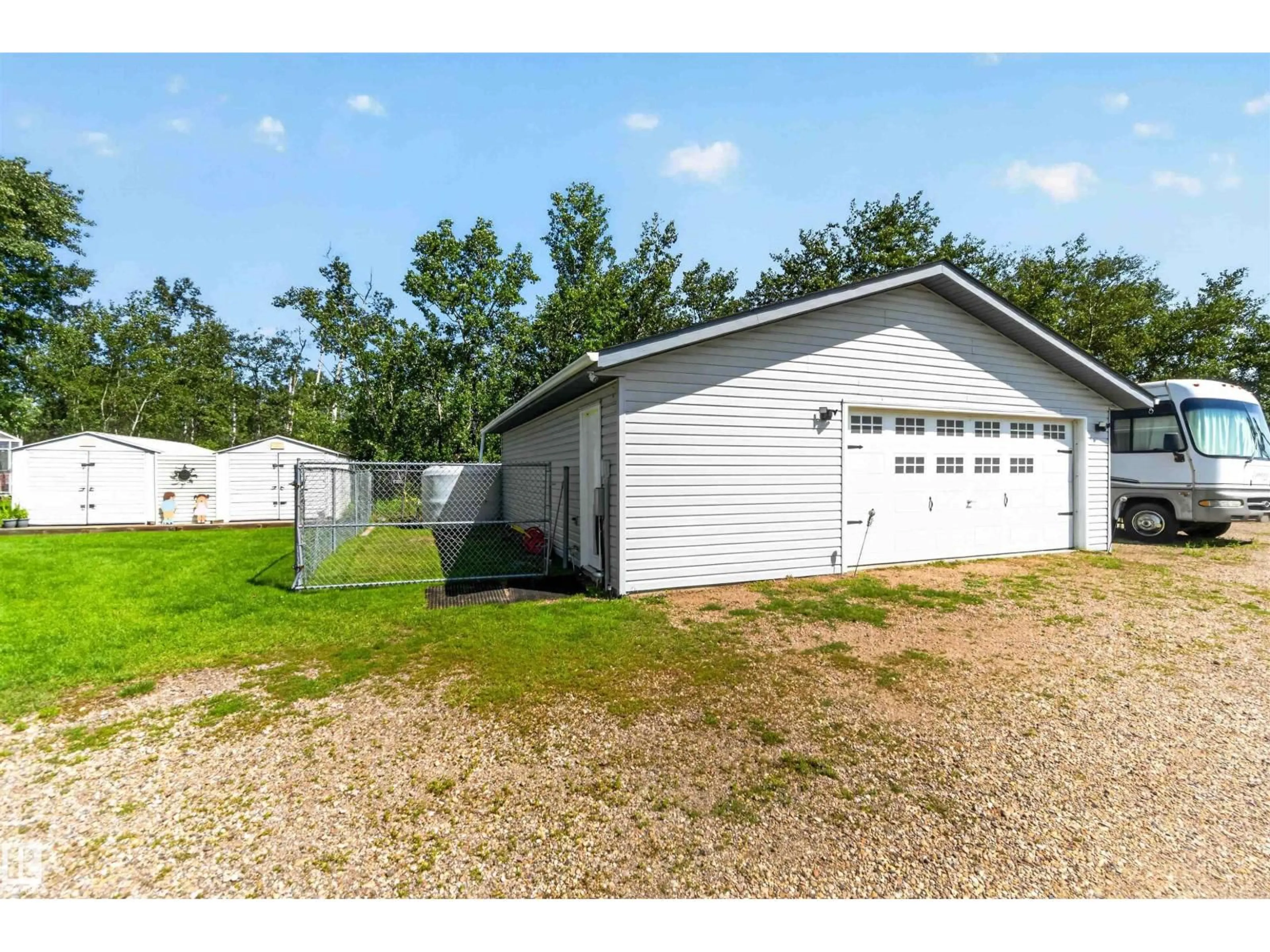 Unknown for 56420 - 37 RGE RD 231, Rural Sturgeon County Alberta T0A1N4