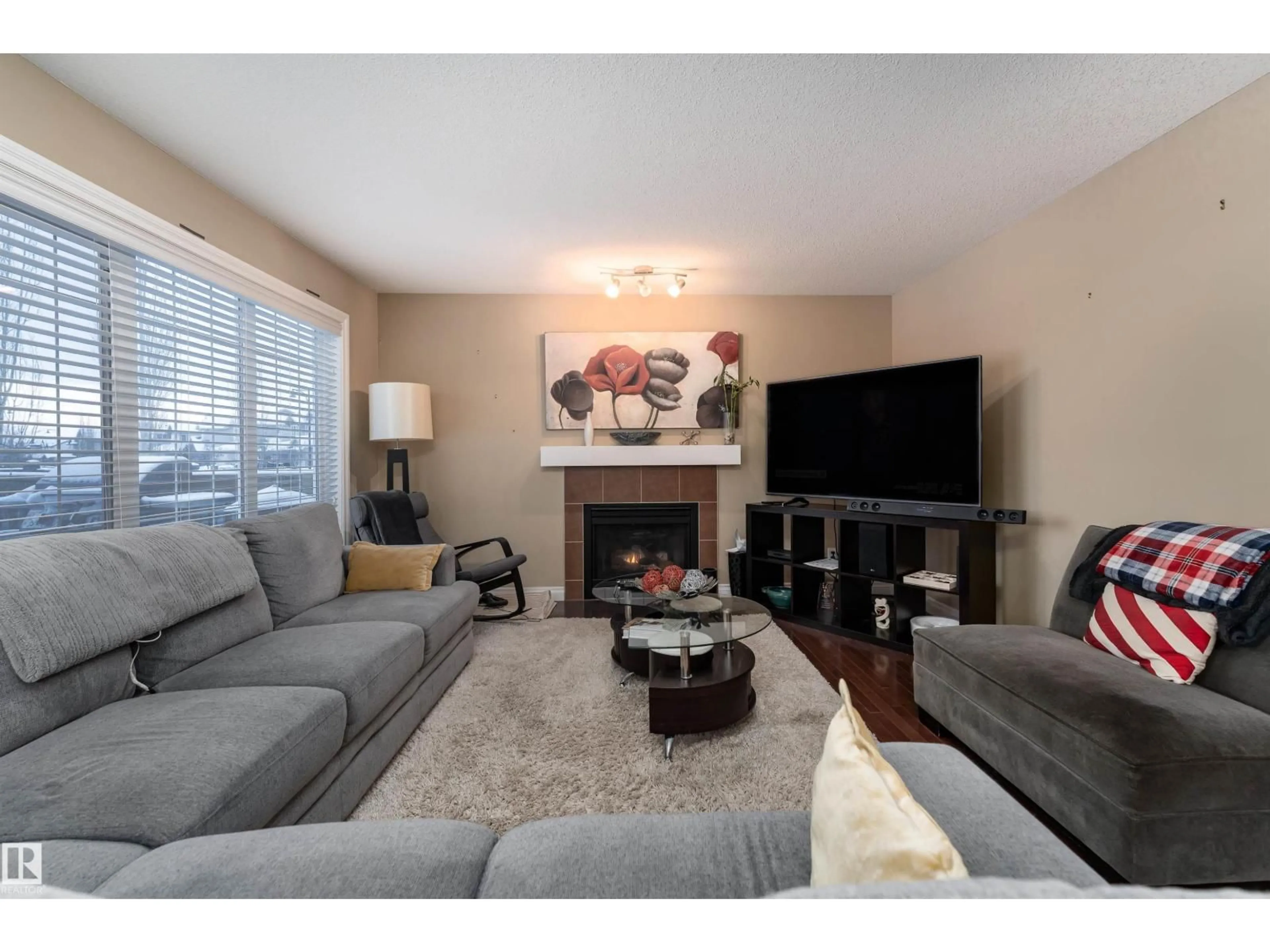 Living room with furniture, unknown for 3514 GOODRIDGE BA, Edmonton Alberta T5T4C6