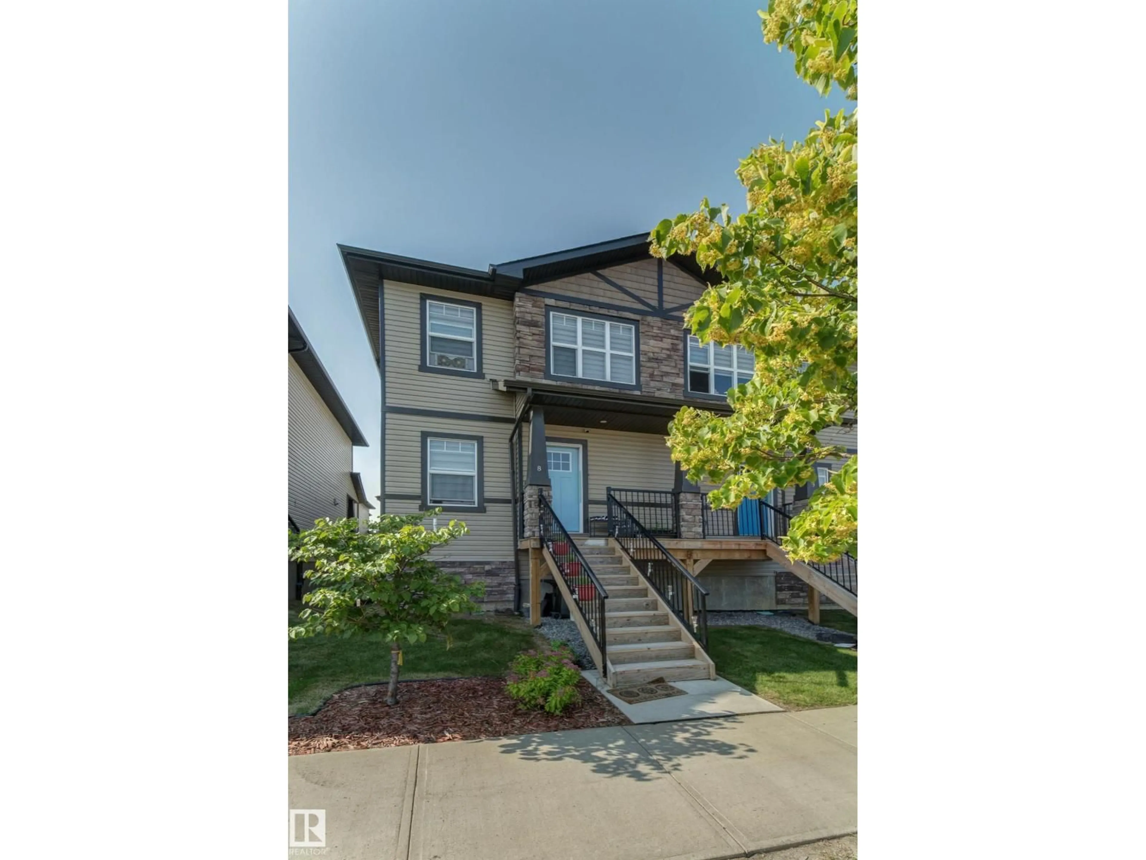 Unknown for #8 - 1703 16 AV, Edmonton Alberta T6T2C3