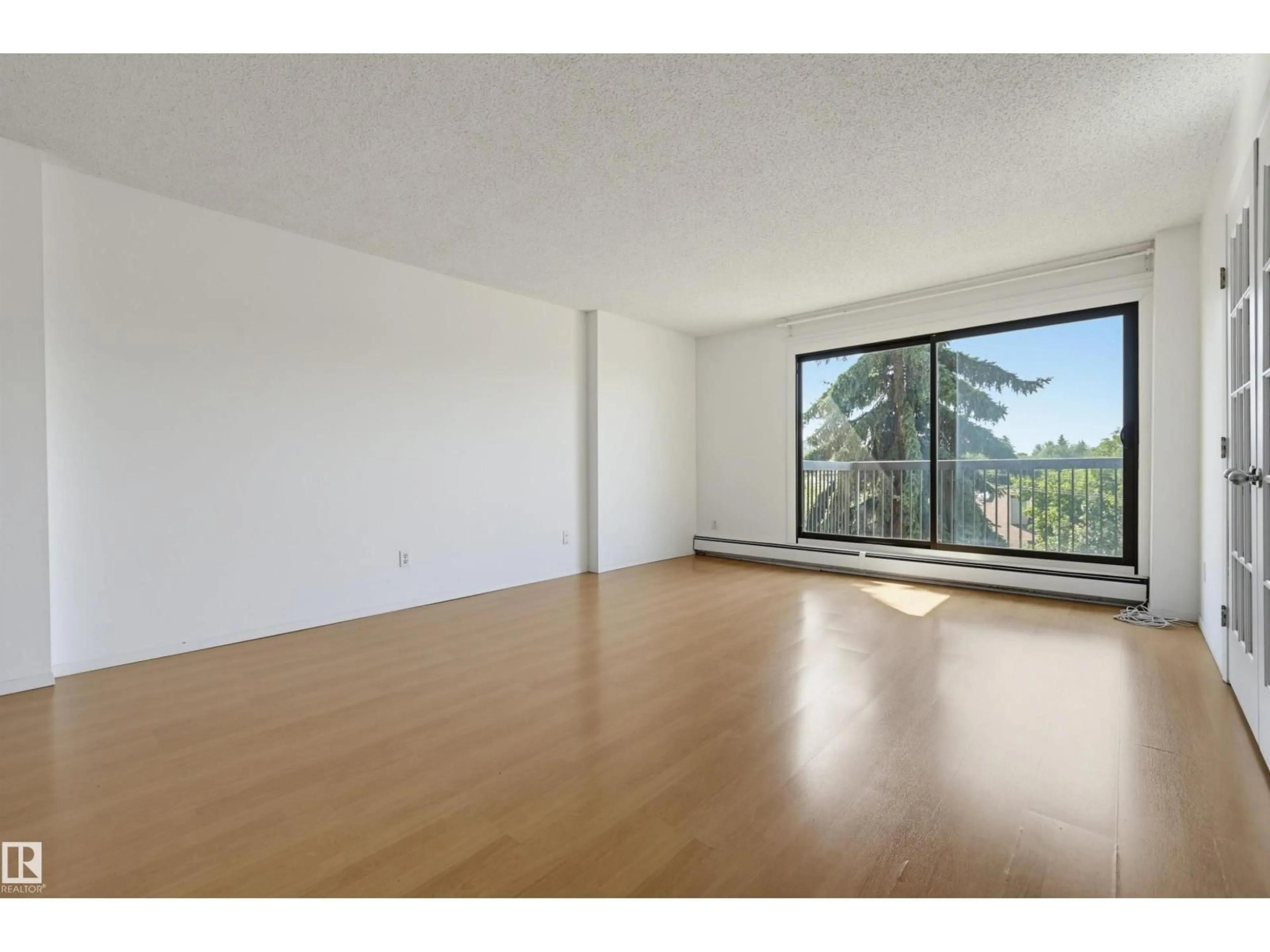 A pic of a room for #502 - 10545 SASKATCHEWAN DR, Edmonton Alberta T6E6C6
