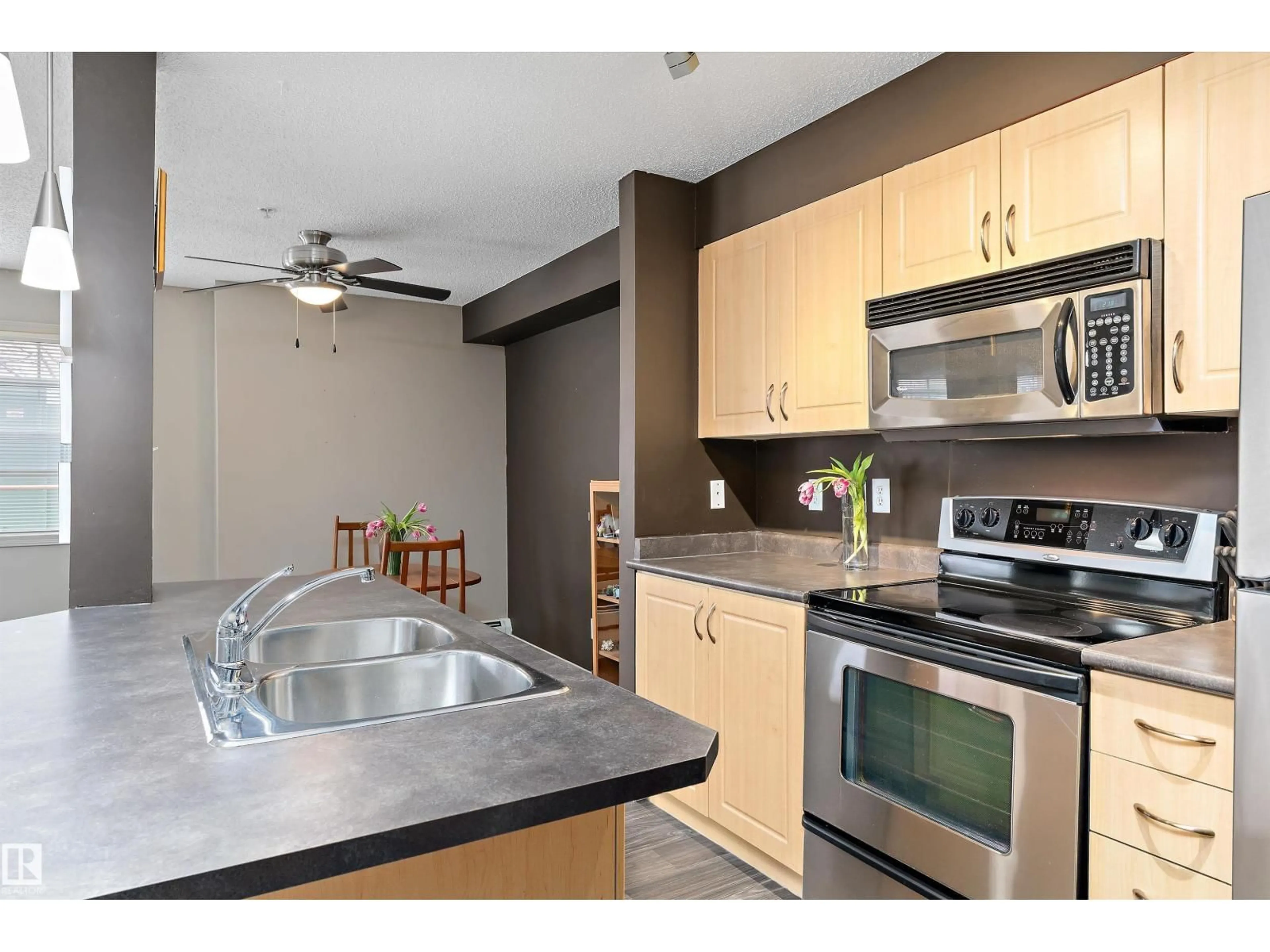 Standard kitchen, unknown for #111 - 11445 ELLERSLIE RD SW, Edmonton Alberta T6W1T1