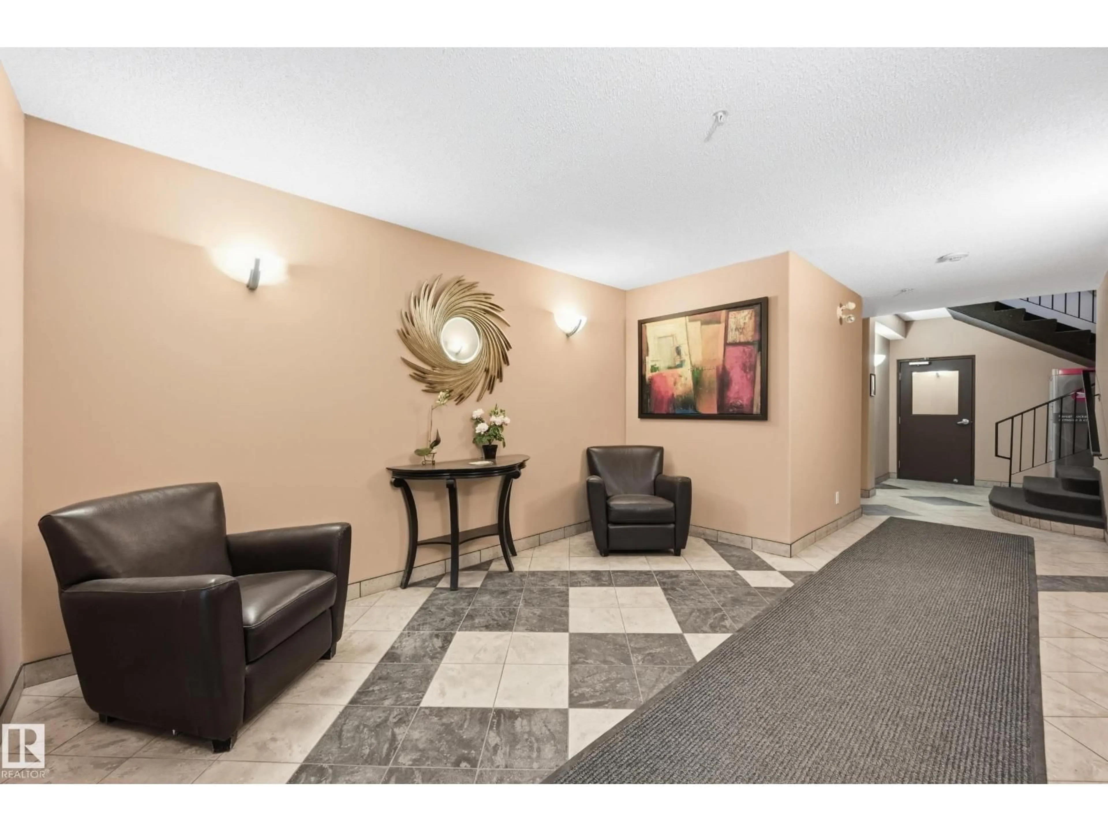 Unknown for 203 11103 84 AV NW, Edmonton Alberta T6G2X4