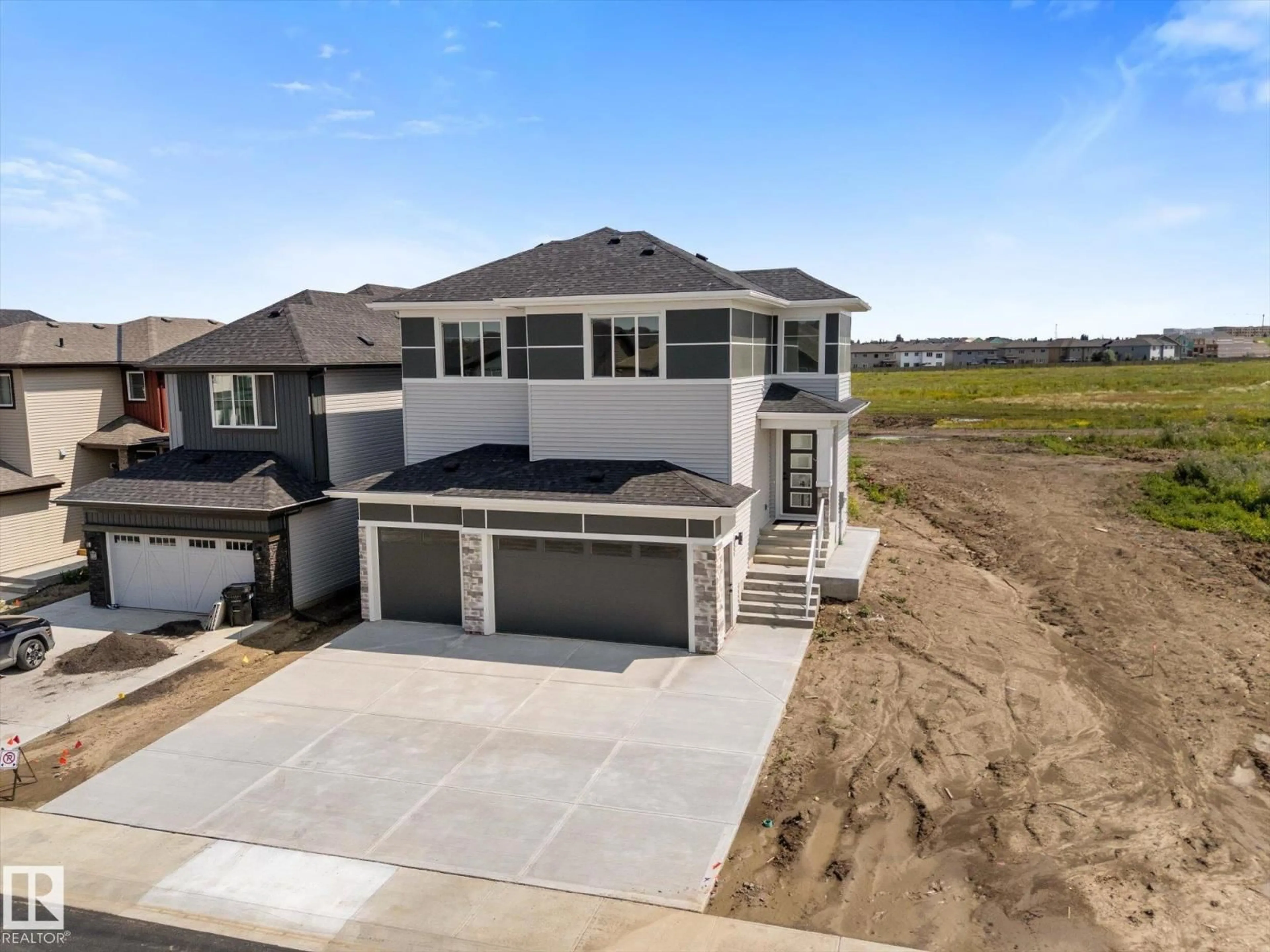 A pic from outside/outdoor area/front of a property/back of a property/a pic from drone, street for 12 COBBLESTONE GA, Spruce Grove Alberta T7X4E4