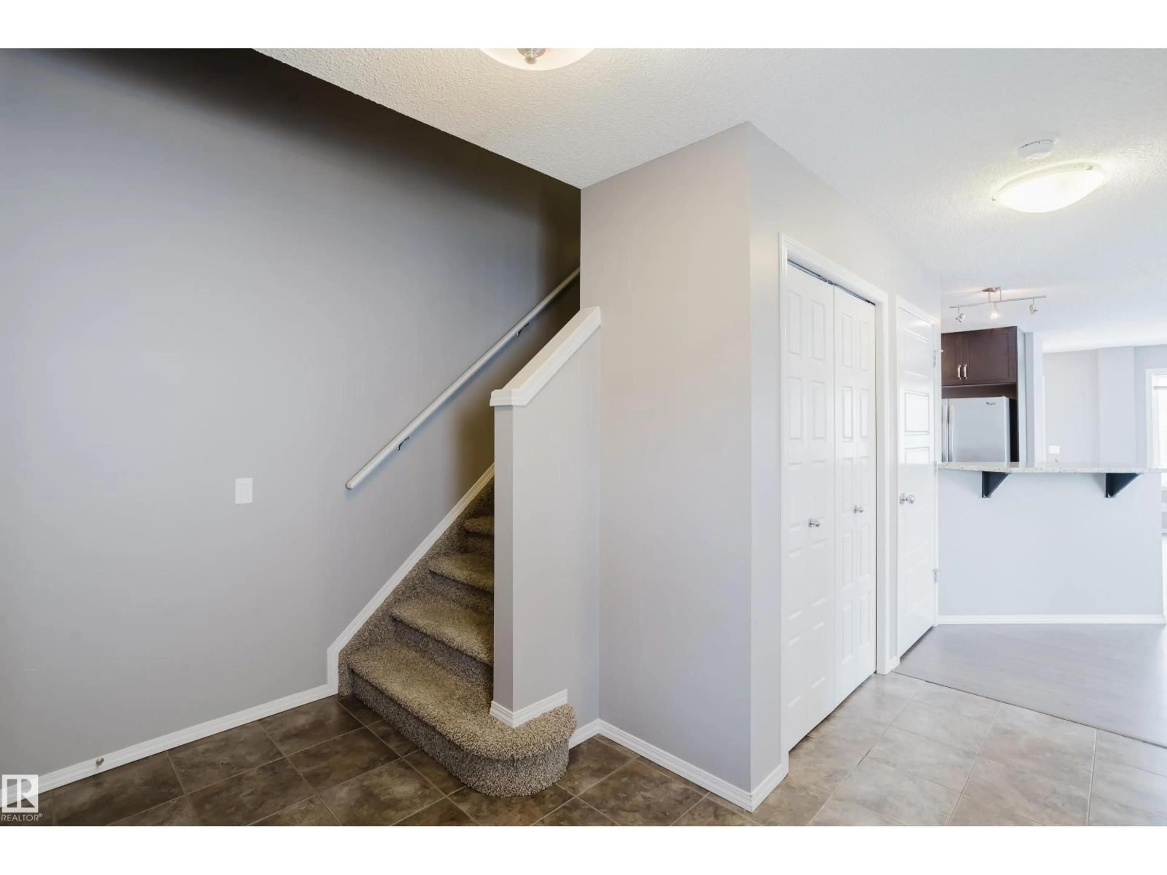 Unknown for 14009 164 AV, Edmonton Alberta T6V0K6