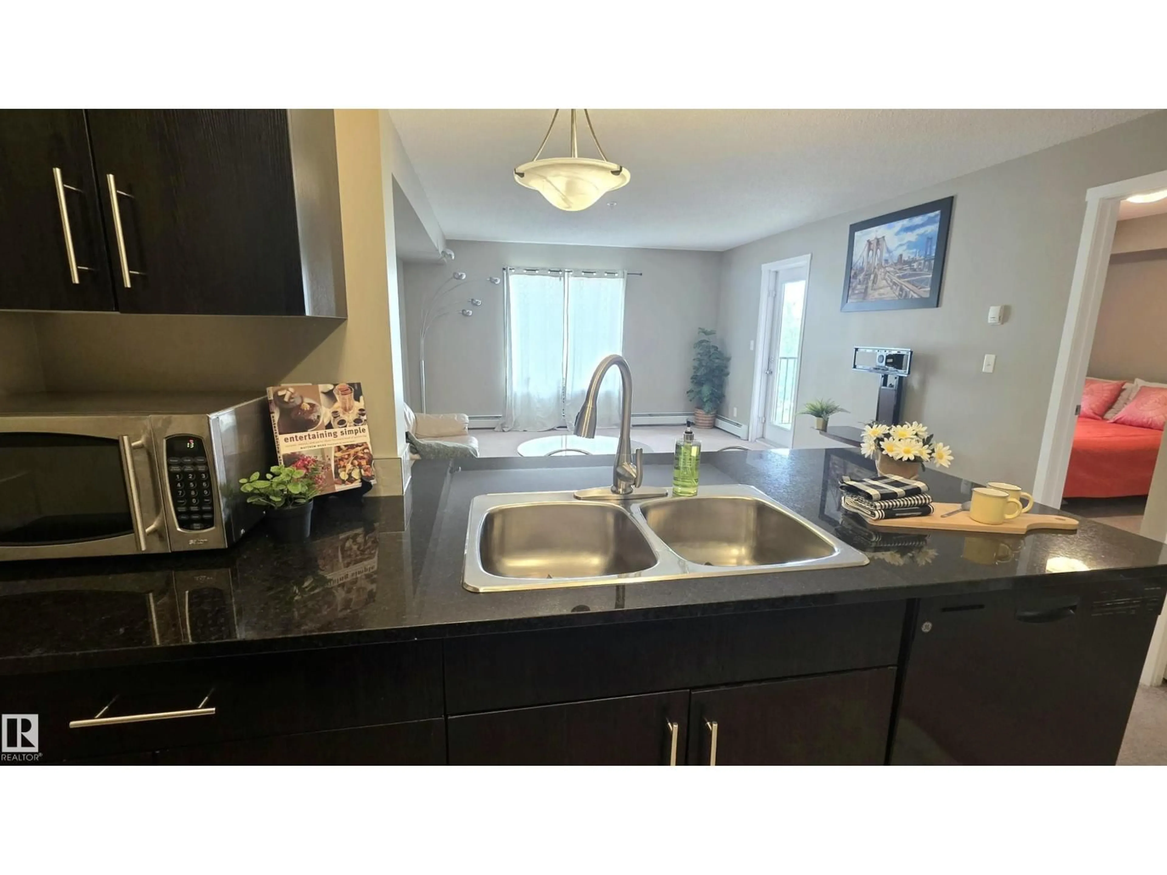 Unknown for 5370 - 310 CHAPPELLE RD, Edmonton Alberta T6W3L5