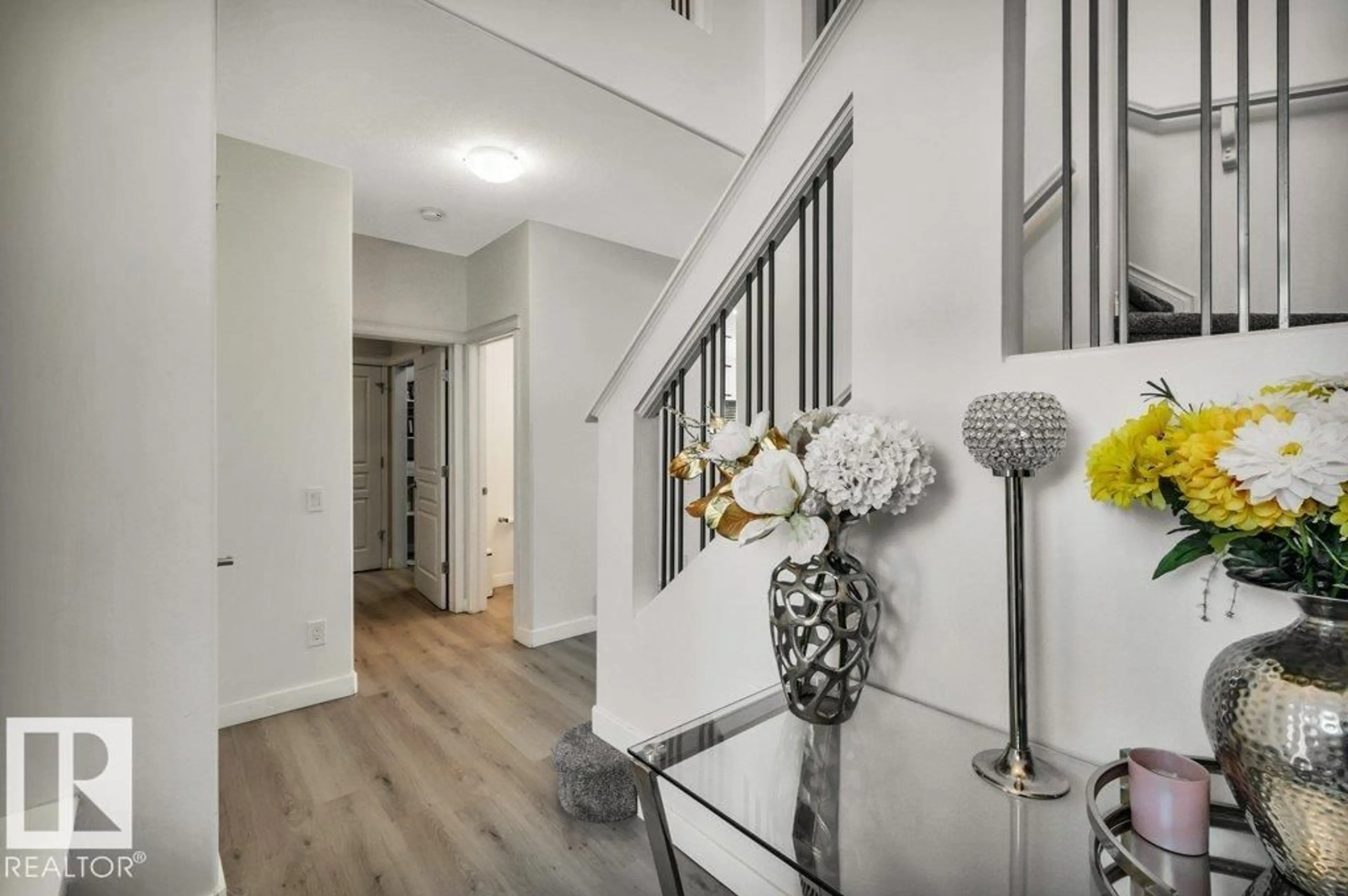 Indoor entryway for 76 EVERITT DR, St. Albert Alberta T8N4G4