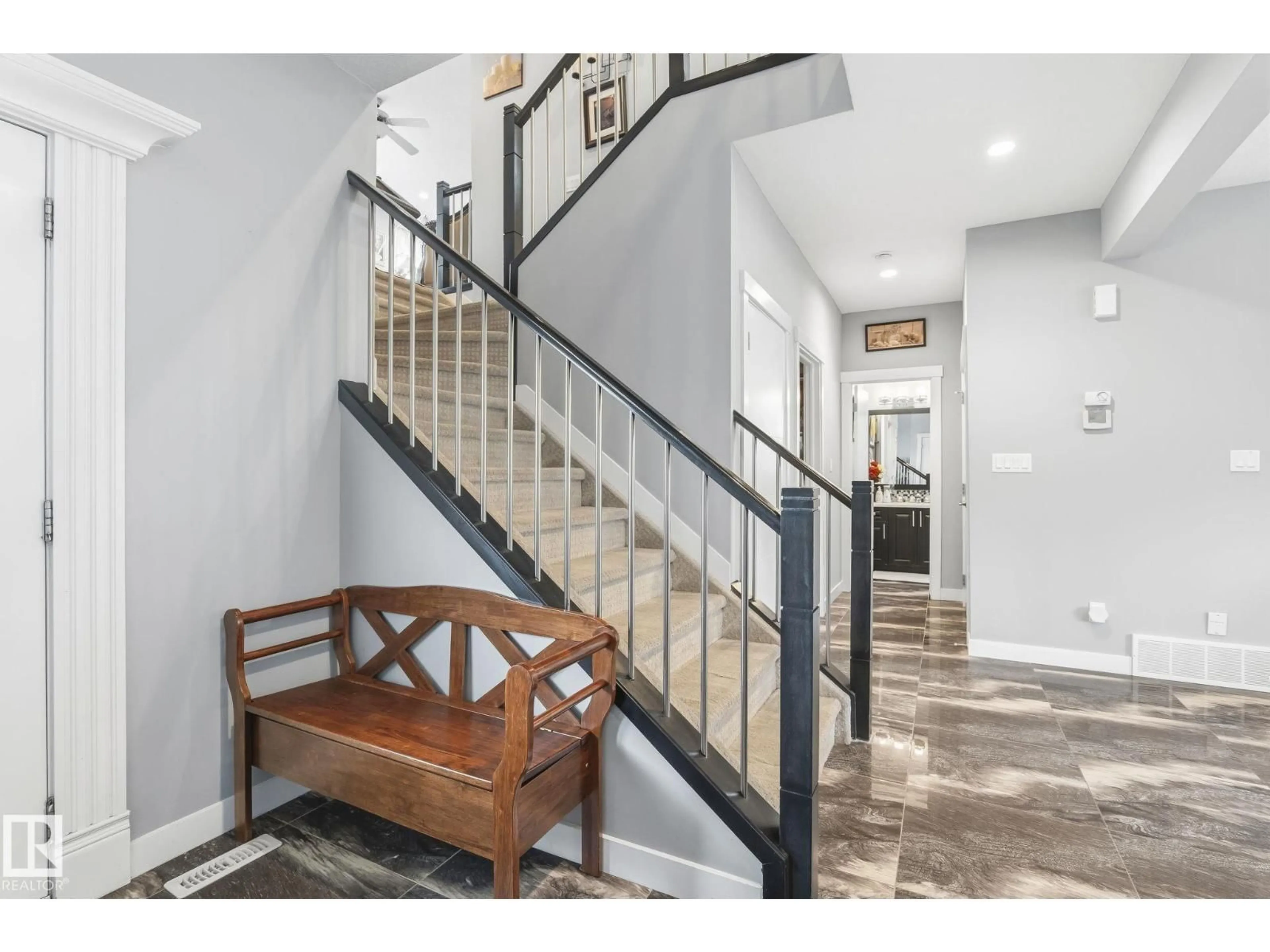 Indoor entryway for 3808 TRIOMPHE BV, Beaumont Alberta T4X0C4