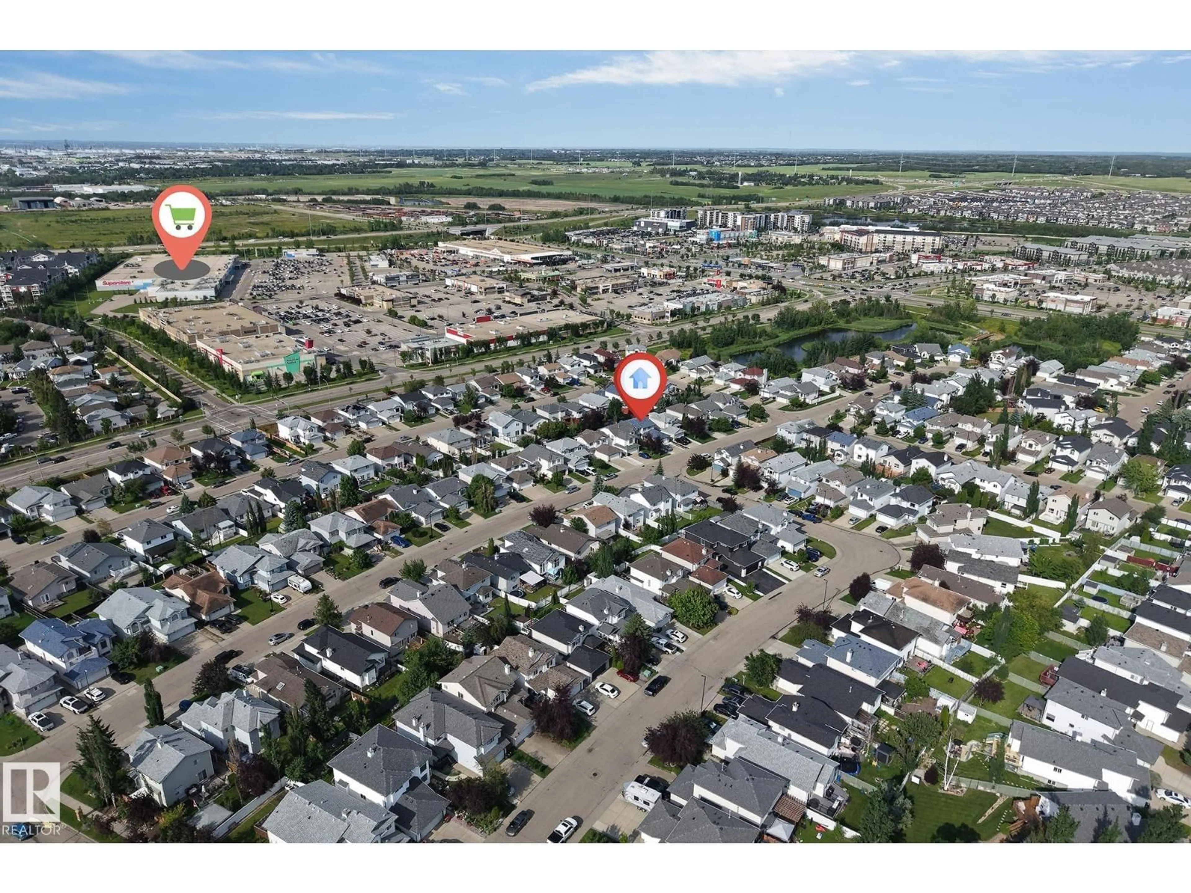 A pic from outside/outdoor area/front of a property/back of a property/a pic from drone, street for 336 WILD ROSE WY, Edmonton Alberta T6T1P3
