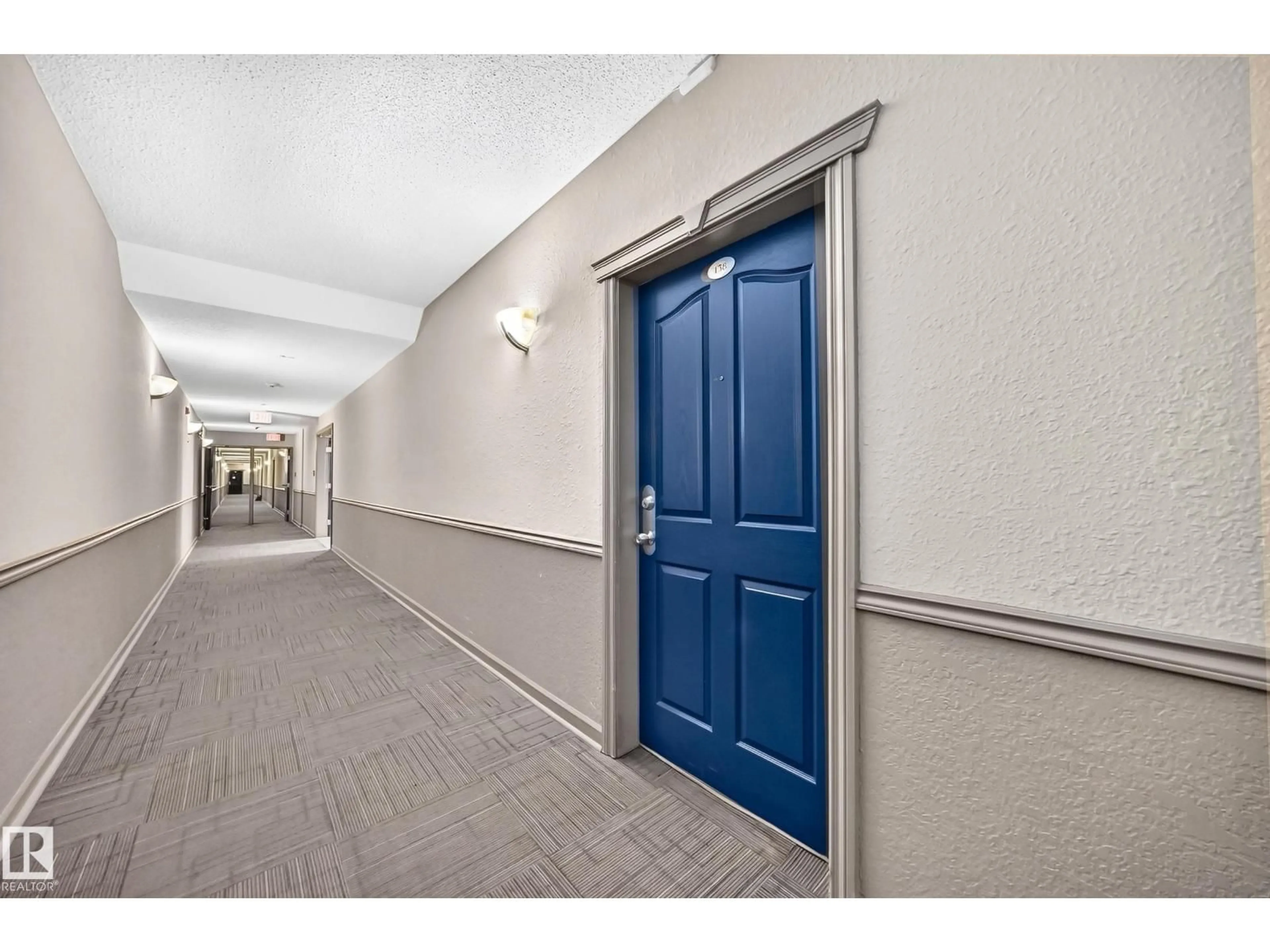 Indoor foyer for NW - 16311 95 ST, Edmonton Alberta T5Z3Y5