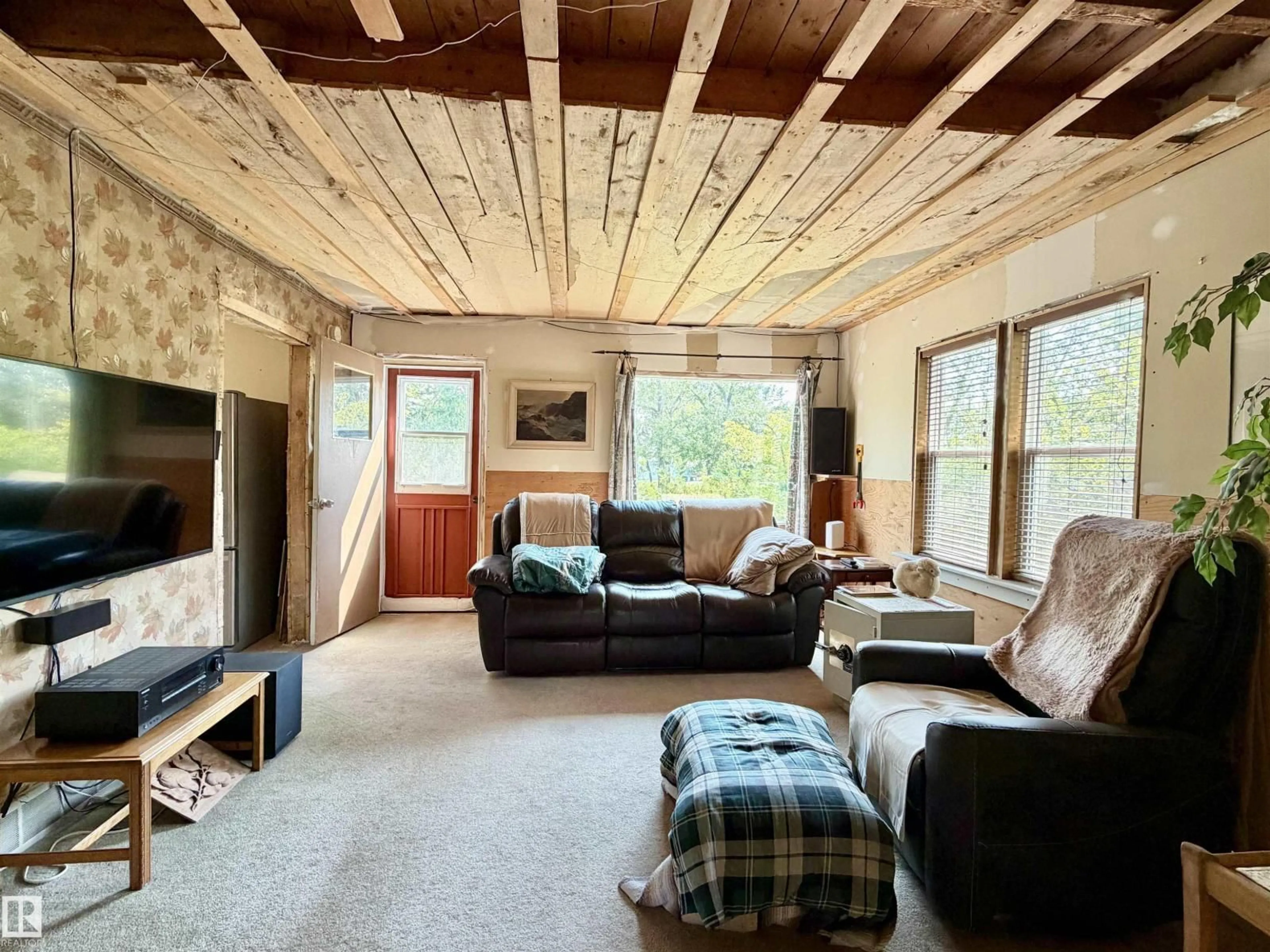 Living room with furniture, unknown for 5040 49 ST, Drayton Valley Alberta T7A1C9