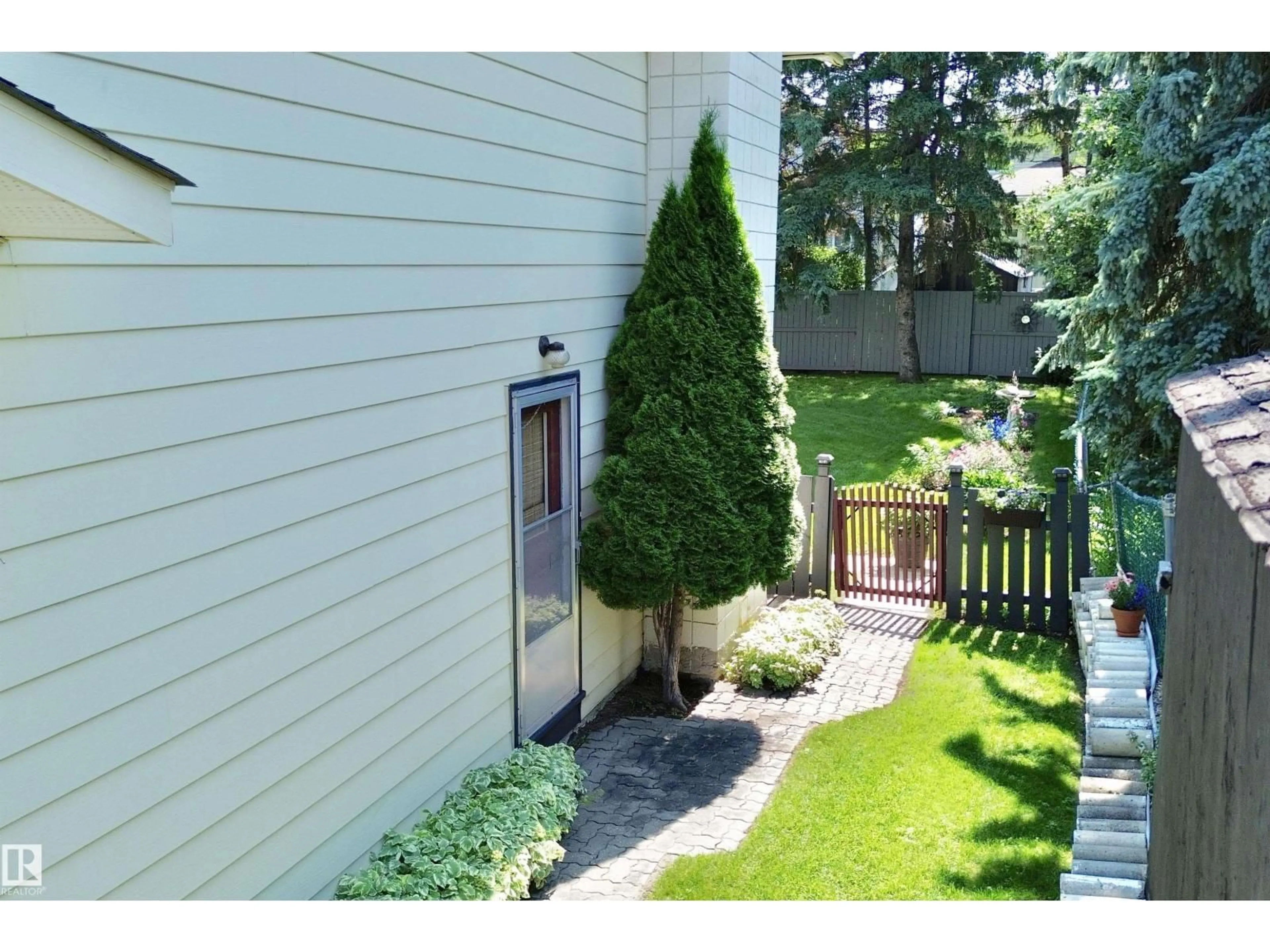 Unknown for 83 GARLAND CR, Sherwood Park Alberta T8A2P9