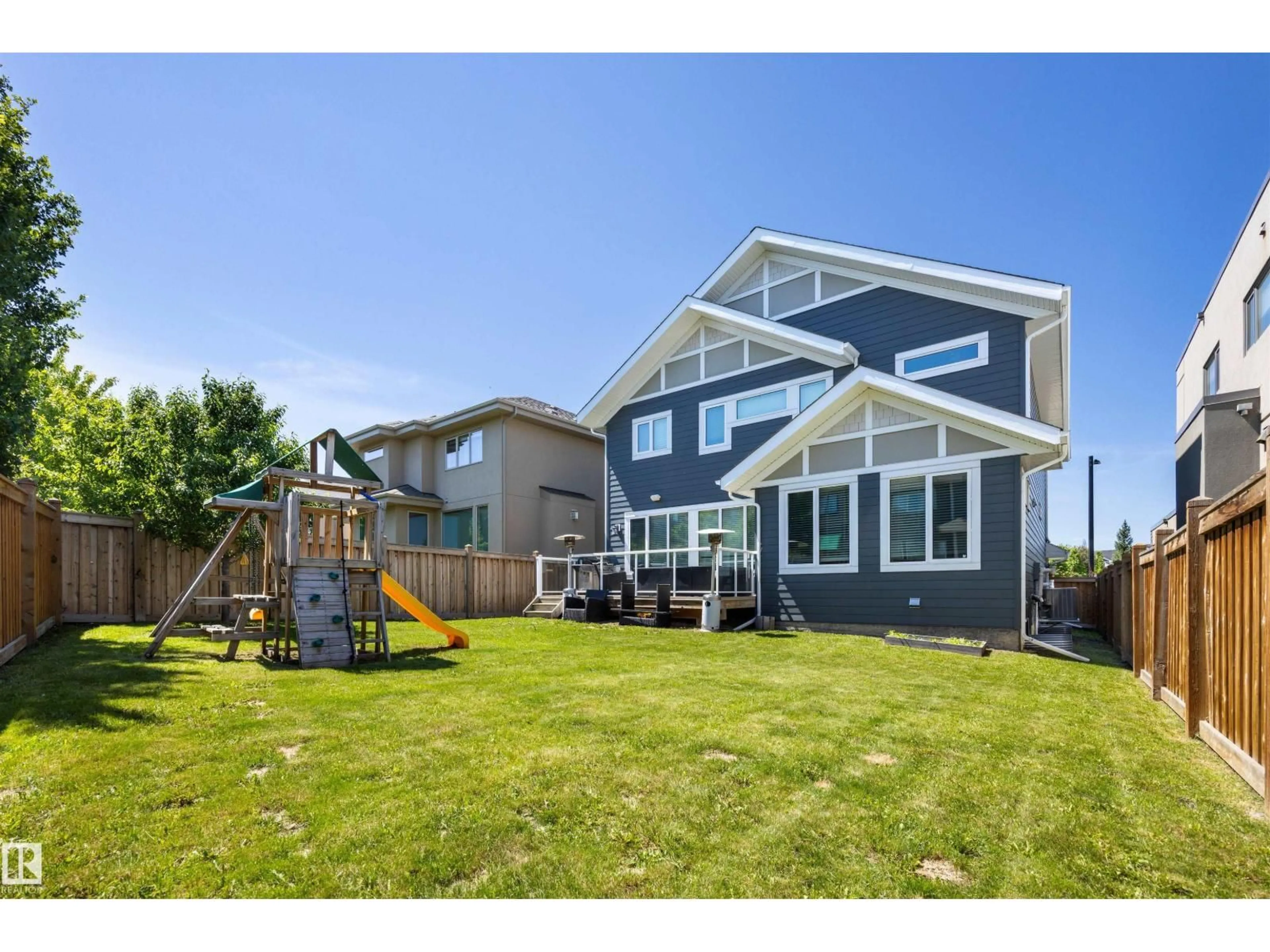 Home with vinyl exterior material, water/lake/river/ocean view for 1305 HAINSTOCK WY, Edmonton Alberta T6W3B6
