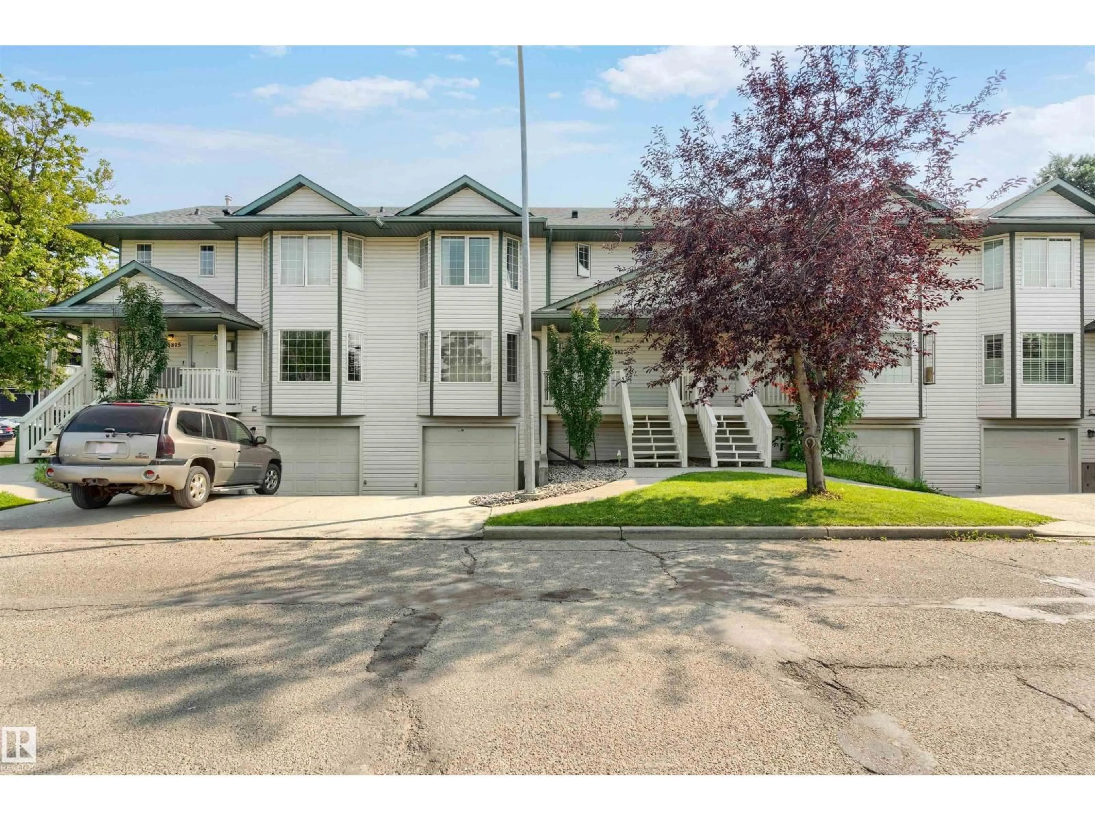 Unknown for NW - 15817 102 AV, Edmonton Alberta T5P4P7