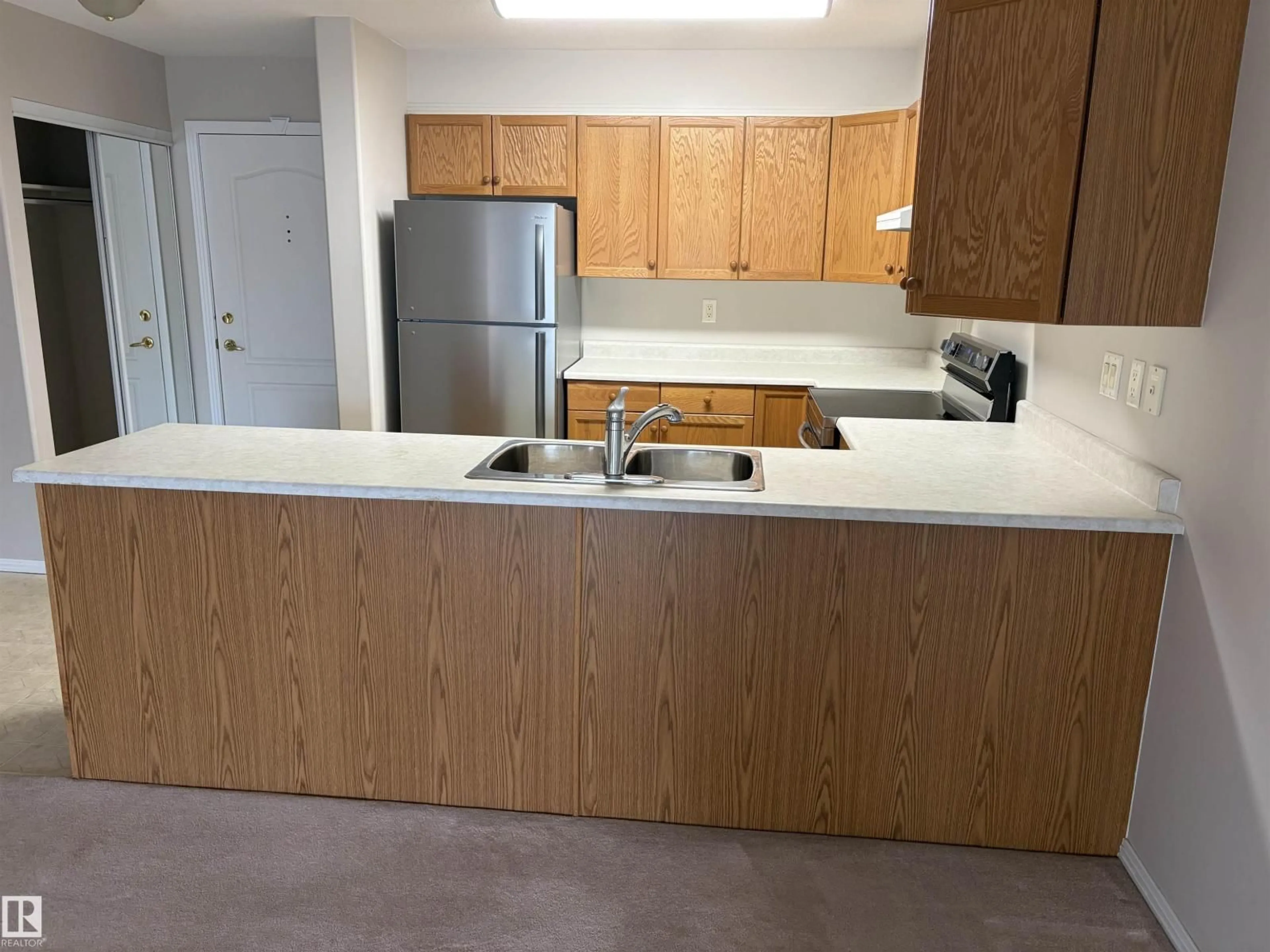 Standard kitchen, unknown for 209 - 8912 156 ST, Edmonton Alberta T5R5Z2