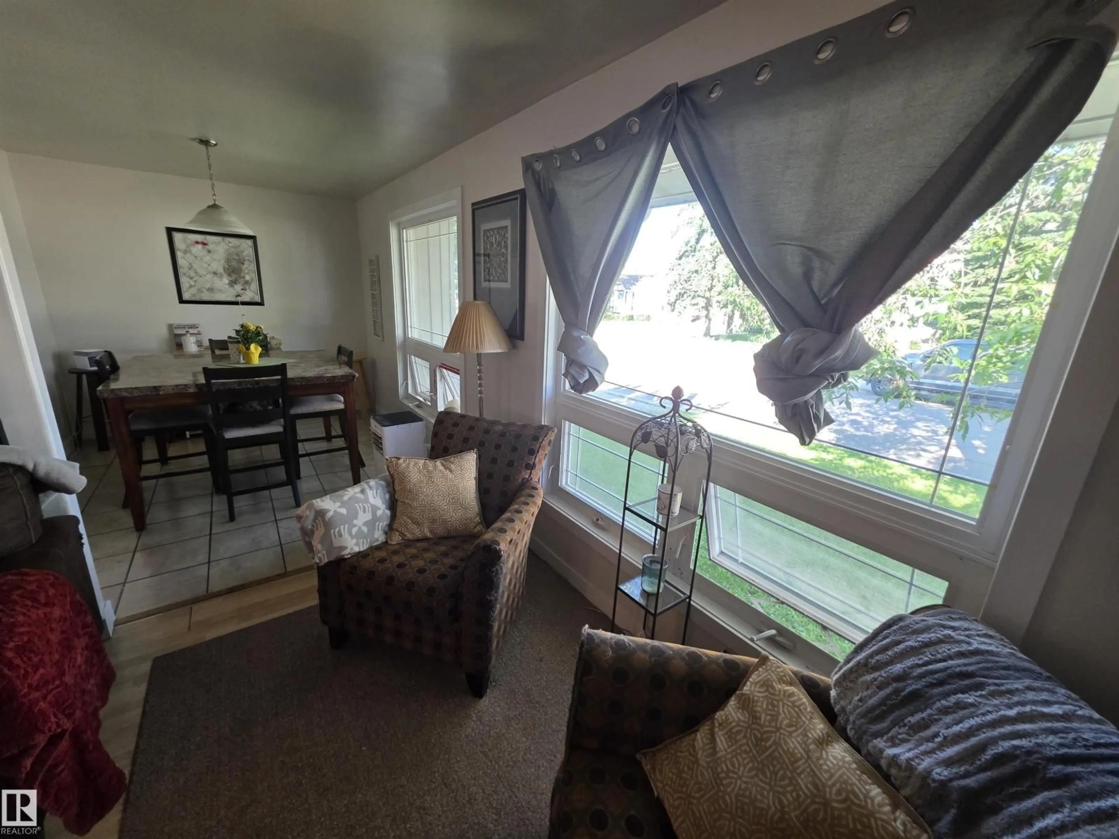 A pic of a room for 38 GREENWOOD DR, Spruce Grove Alberta T7X1Y1